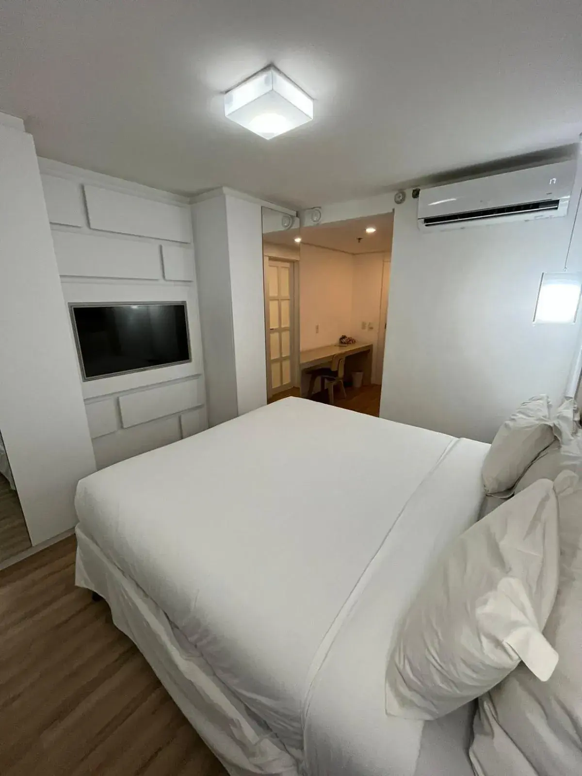 Photo of the whole room, Bed in Samba Bossa Nova Ipanema Photo of the whole room, Bed in Samba Bossa Nova Ipanema