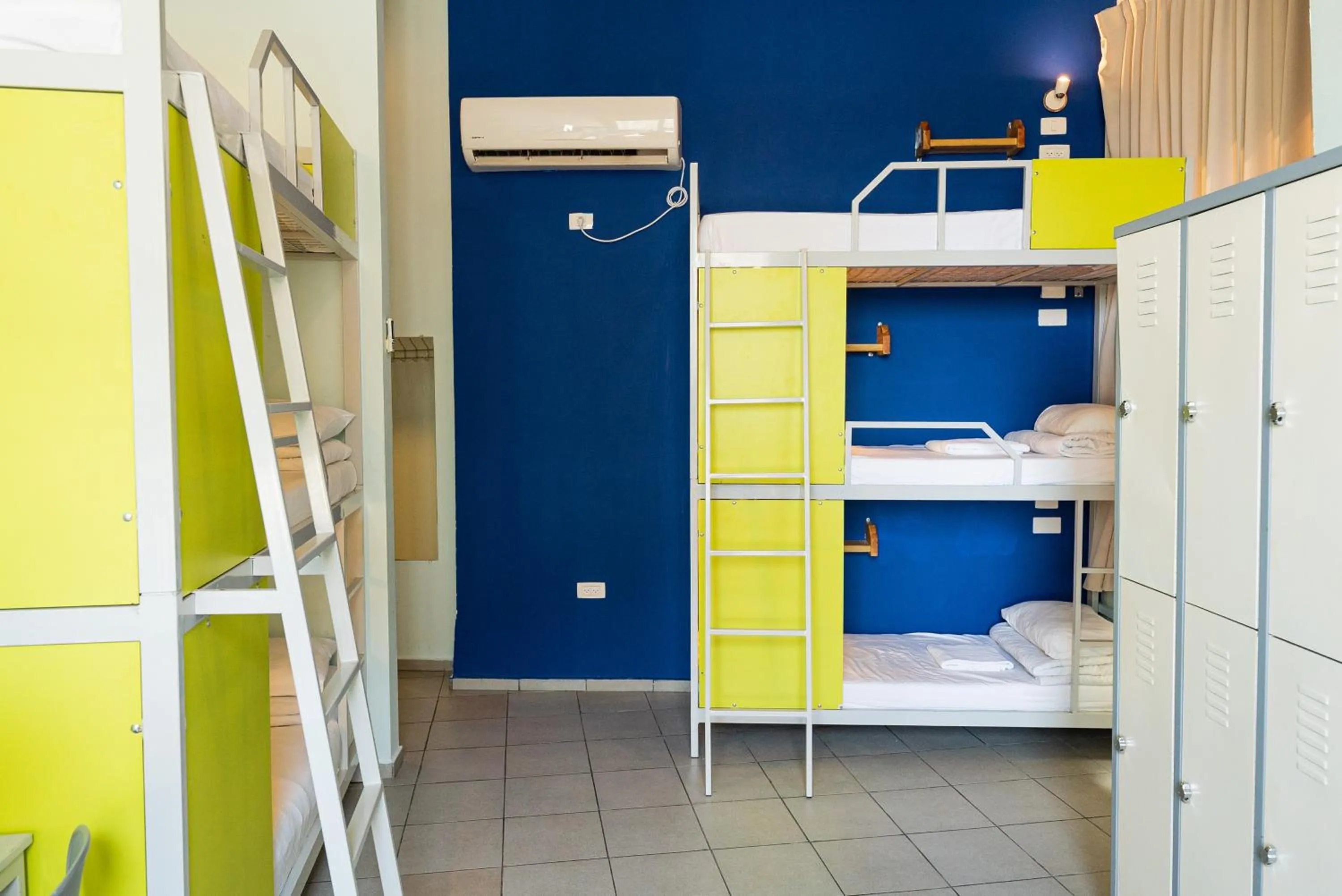 Photo of the whole room, Bed in Abraham Tel Aviv