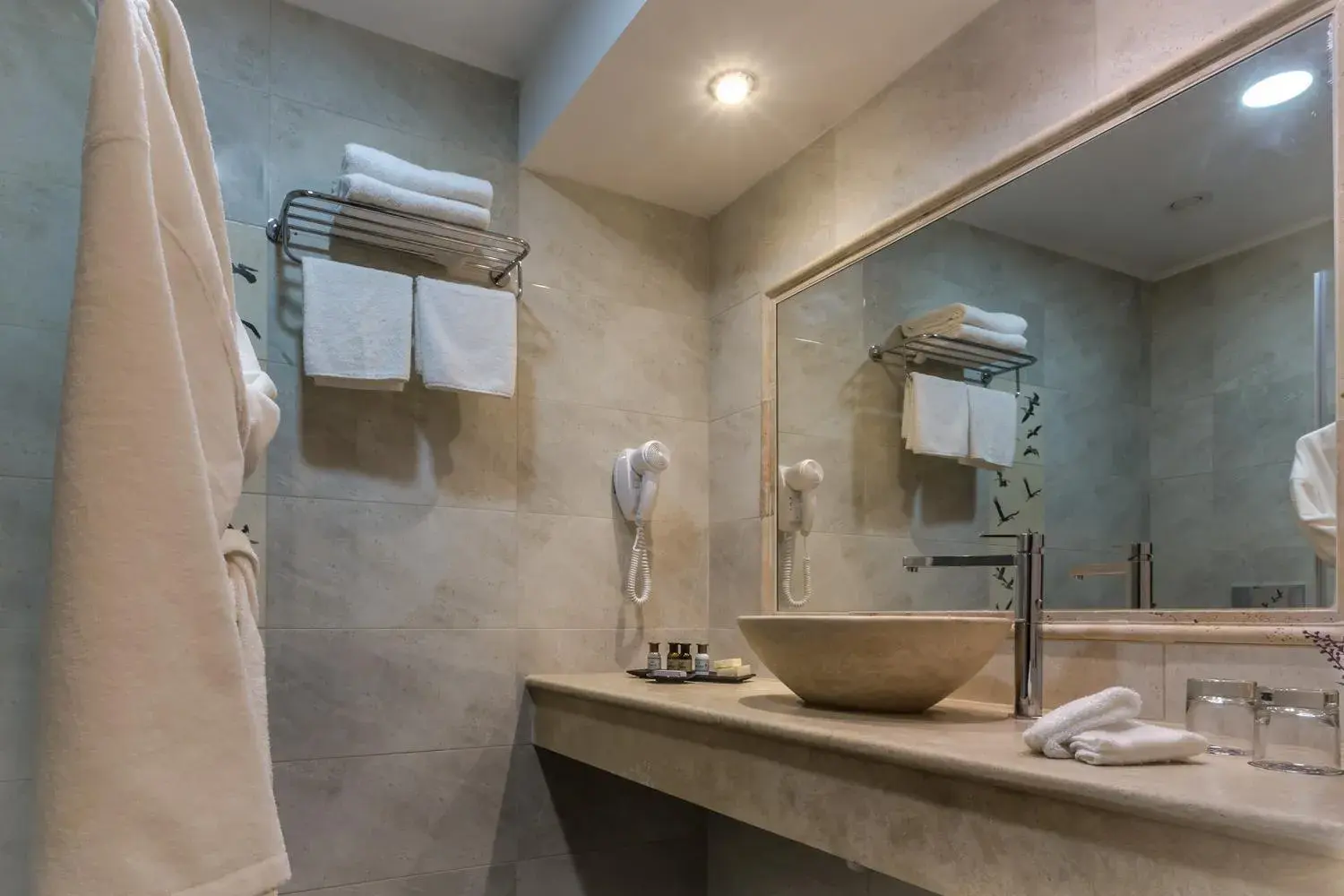 Deluxe Double or Twin Room (2 adults + 1 child) in Galilion Hotel Deluxe Double or Twin Room (2 adults + 1 child) in Galilion Hotel