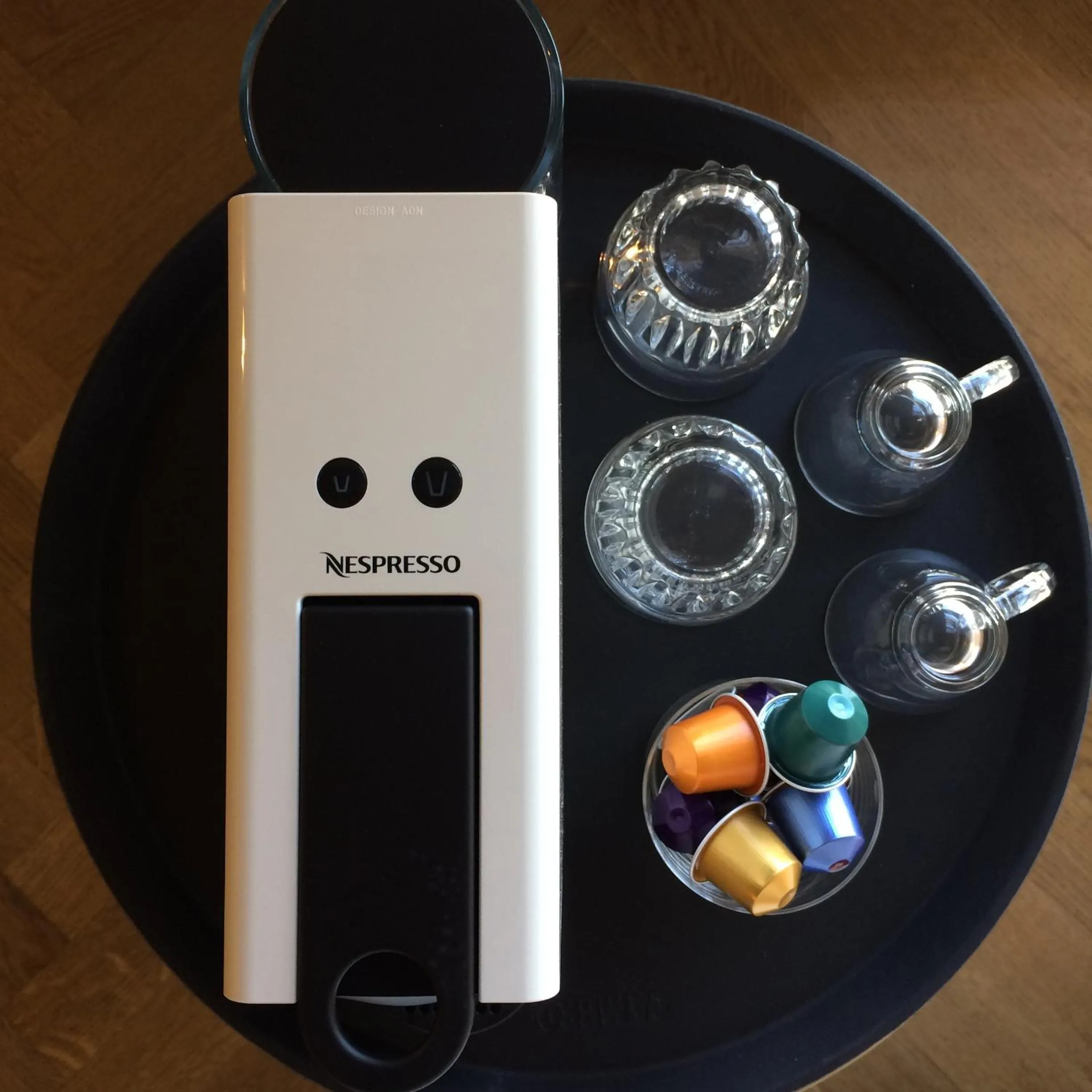 Coffee/tea facilities in Florentin House - By HOMY