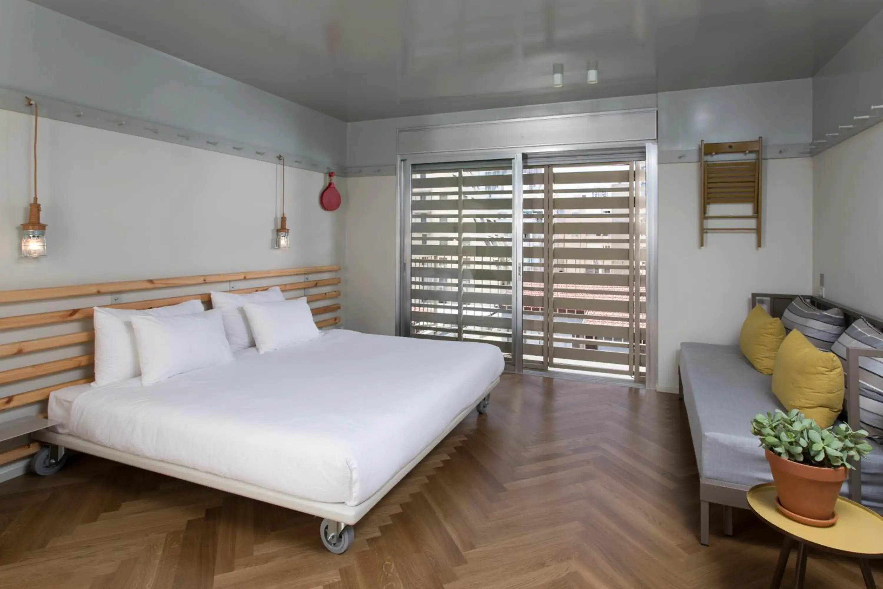 Photo of the whole room, Bed in Florentin House - By HOMY Photo of the whole room, Bed in Florentin House - By HOMY