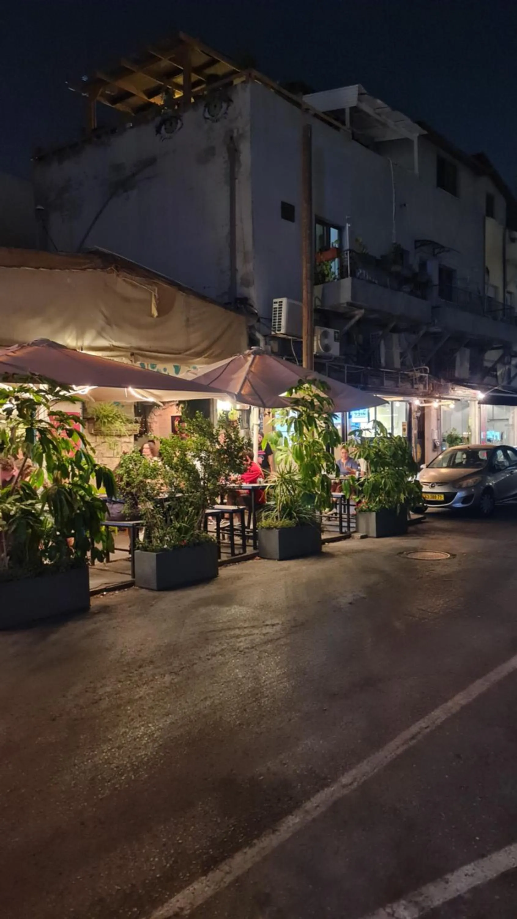 Entertainment in Florentin House - By HOMY