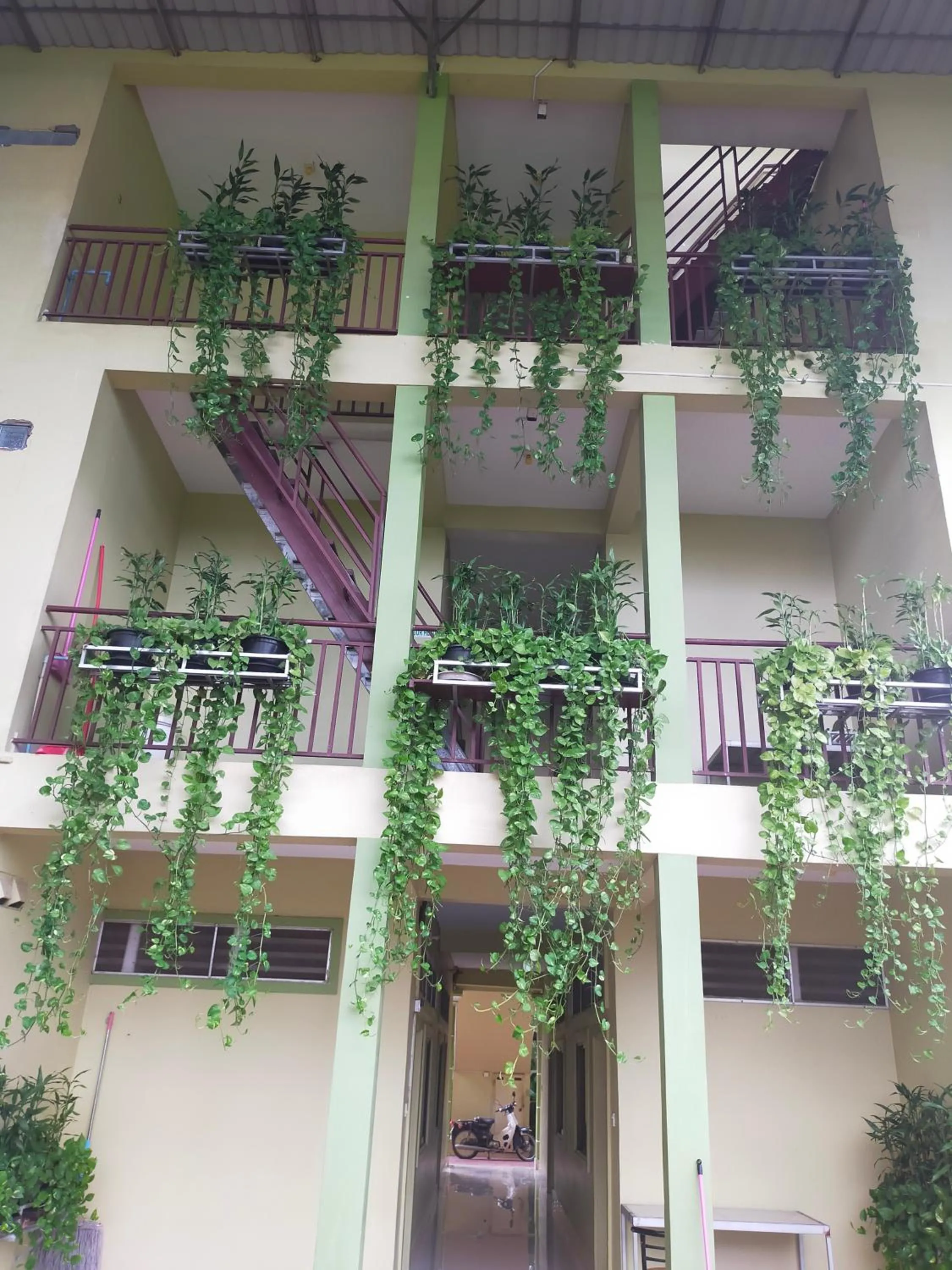 Phalla Riverside
