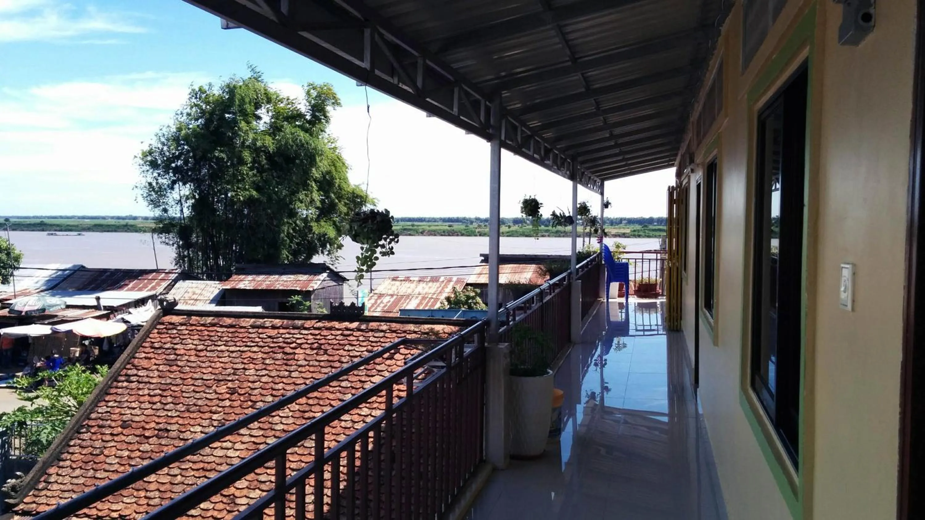 Lake view in Phalla Riverside