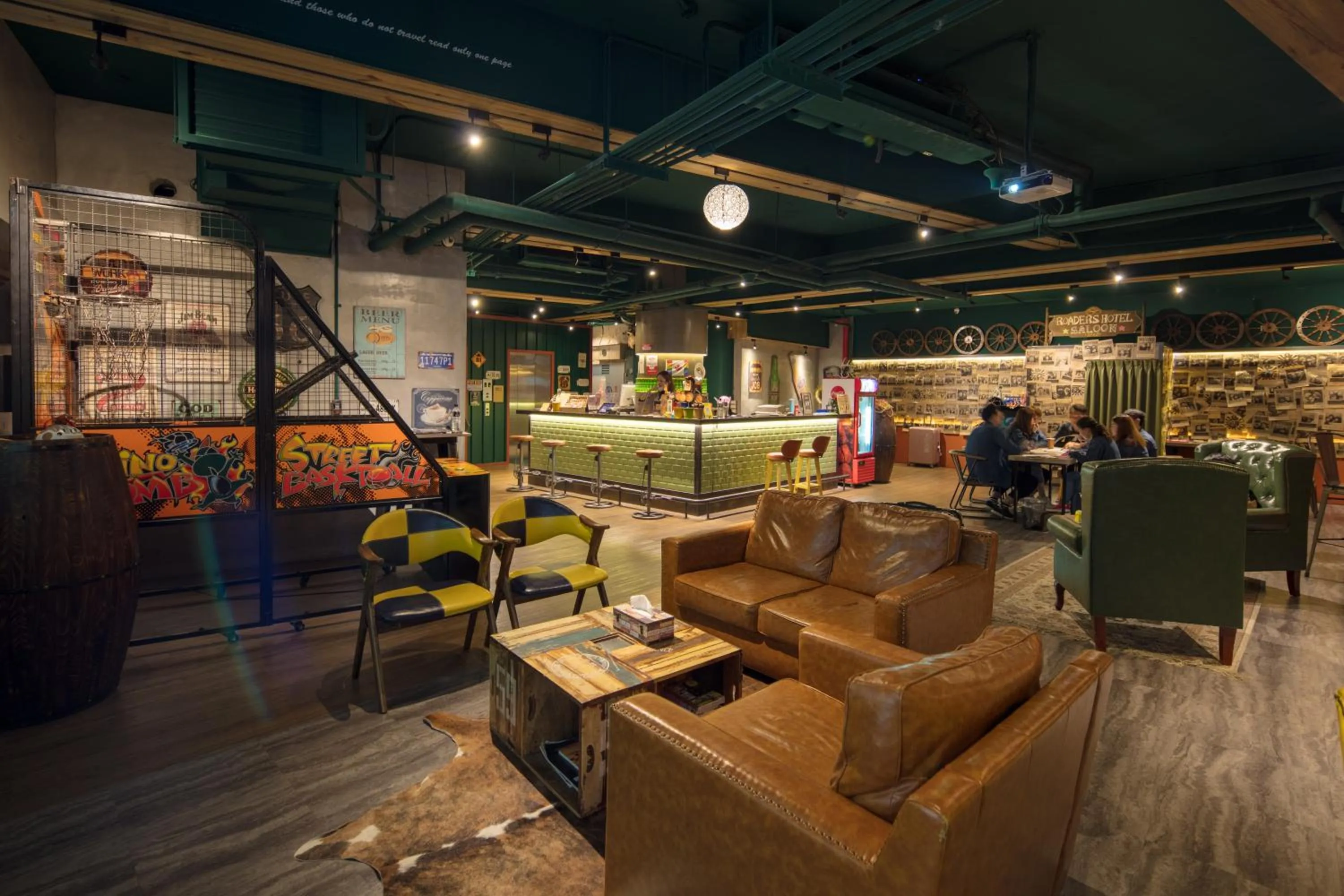 Lobby or reception in Roaders Hotel Zhonghua