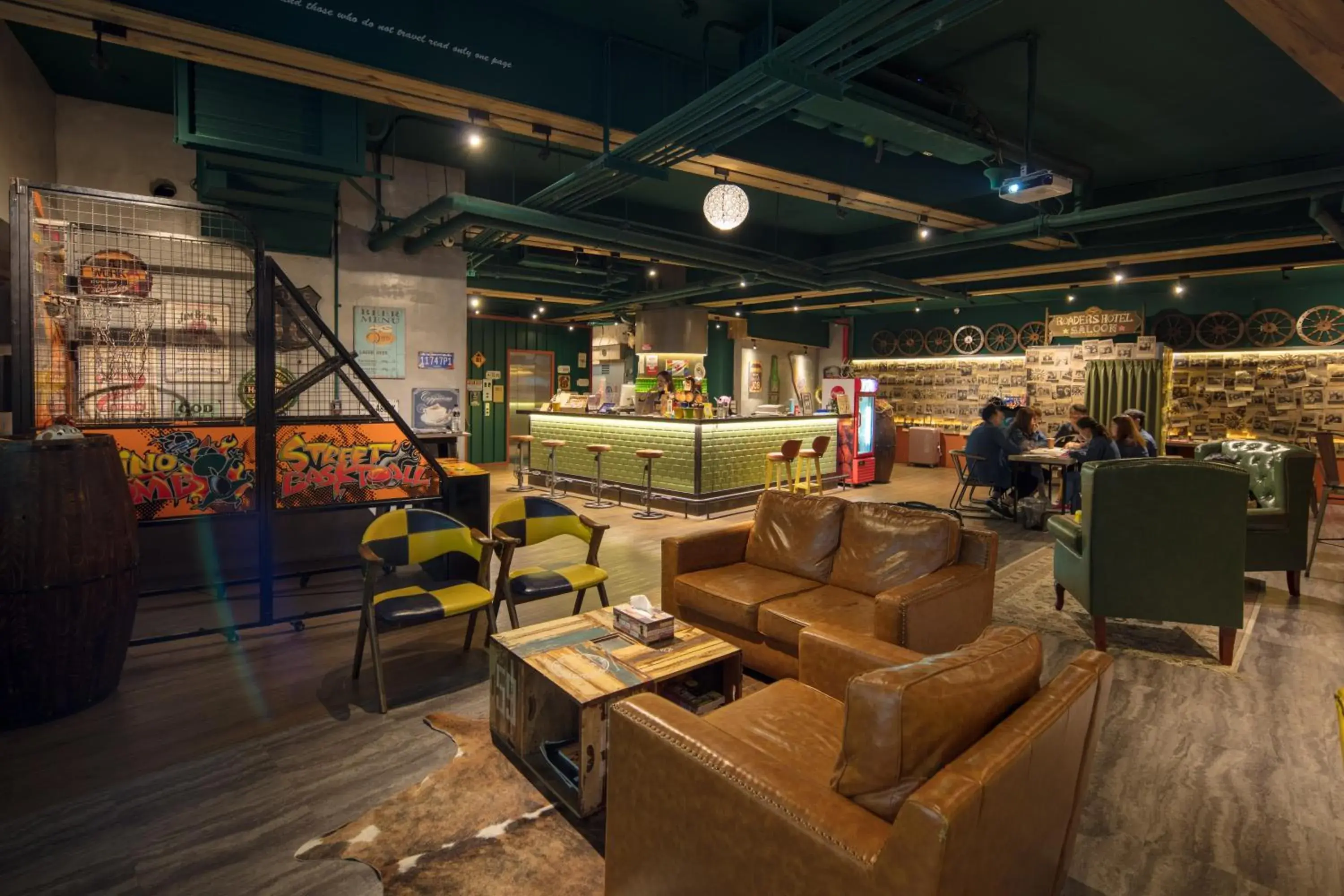 Lobby or reception in Roaders Hotel Zhonghua Lobby or reception in Roaders Hotel Zhonghua