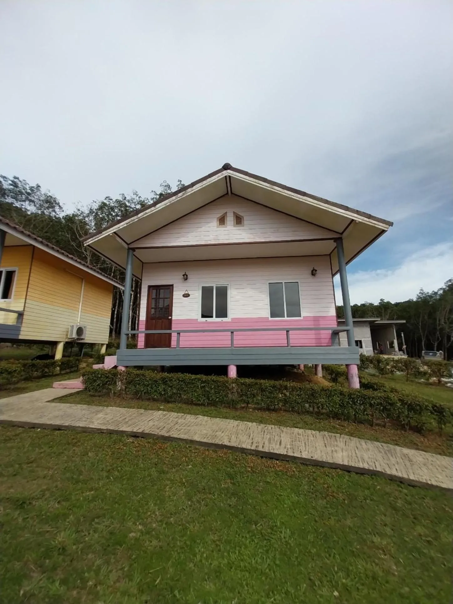 Twin Room with Garden View in Ao Salat View Koh Kood