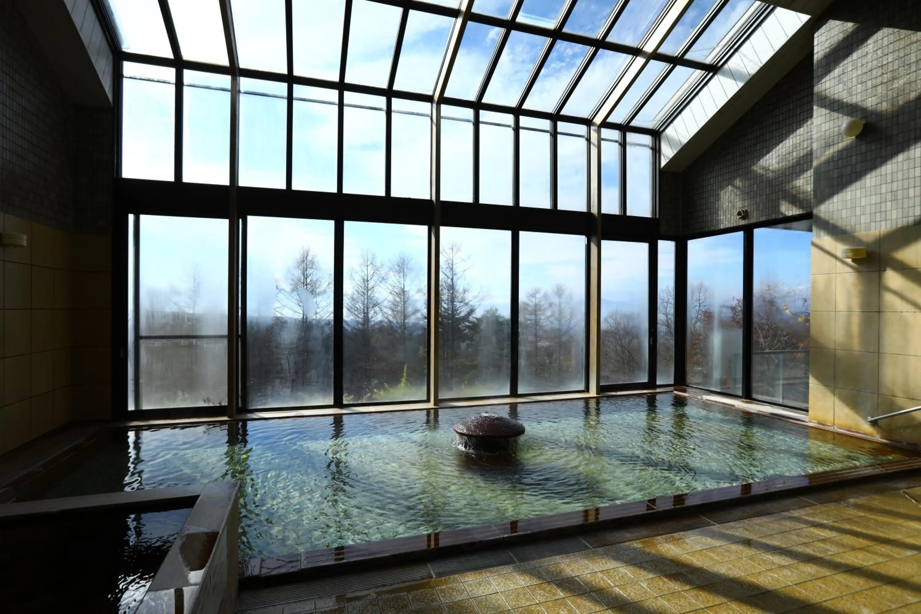 Hot Spring Bath in Tateshina Park Hotel