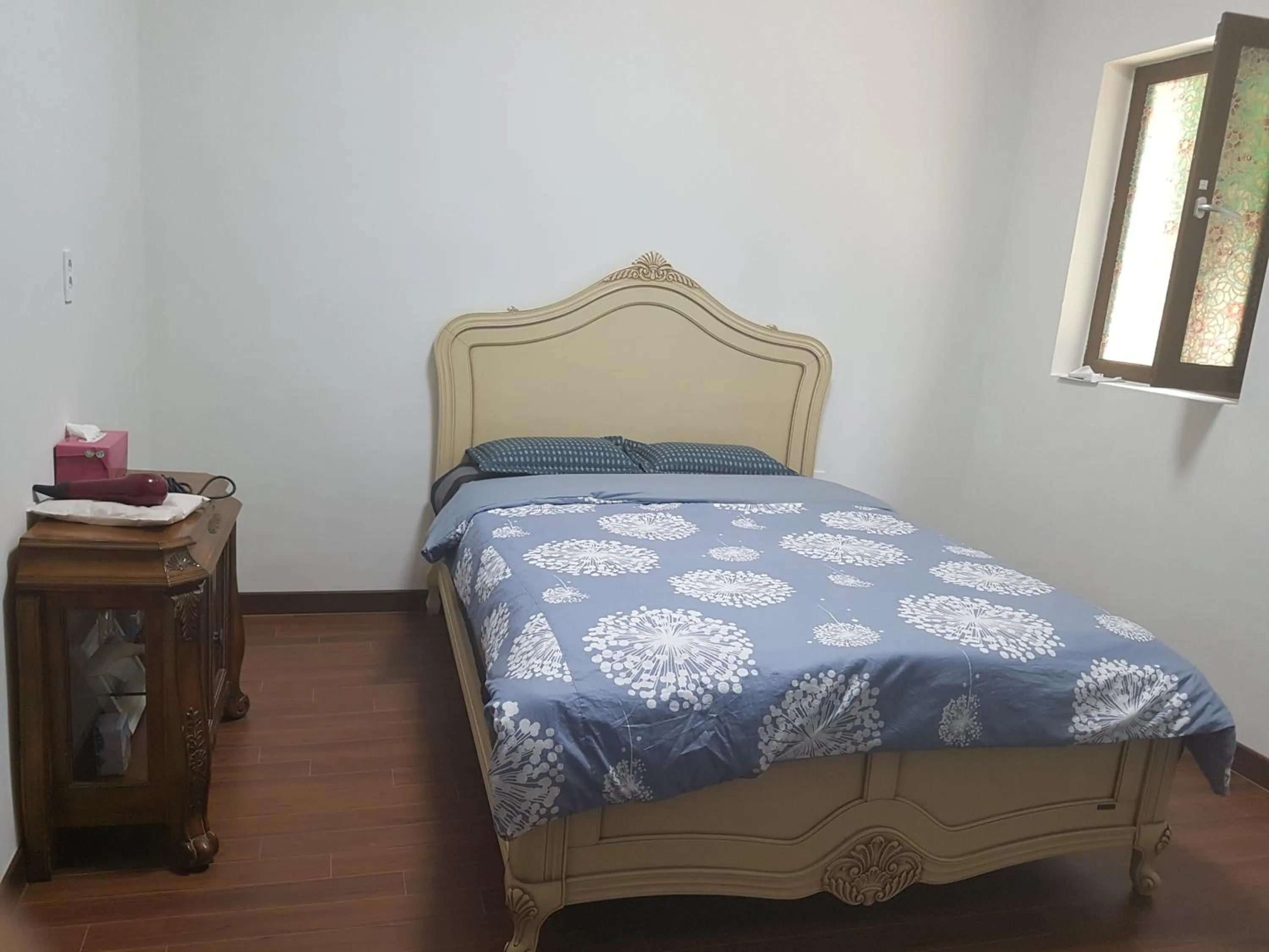 Bed in The Castle Stay