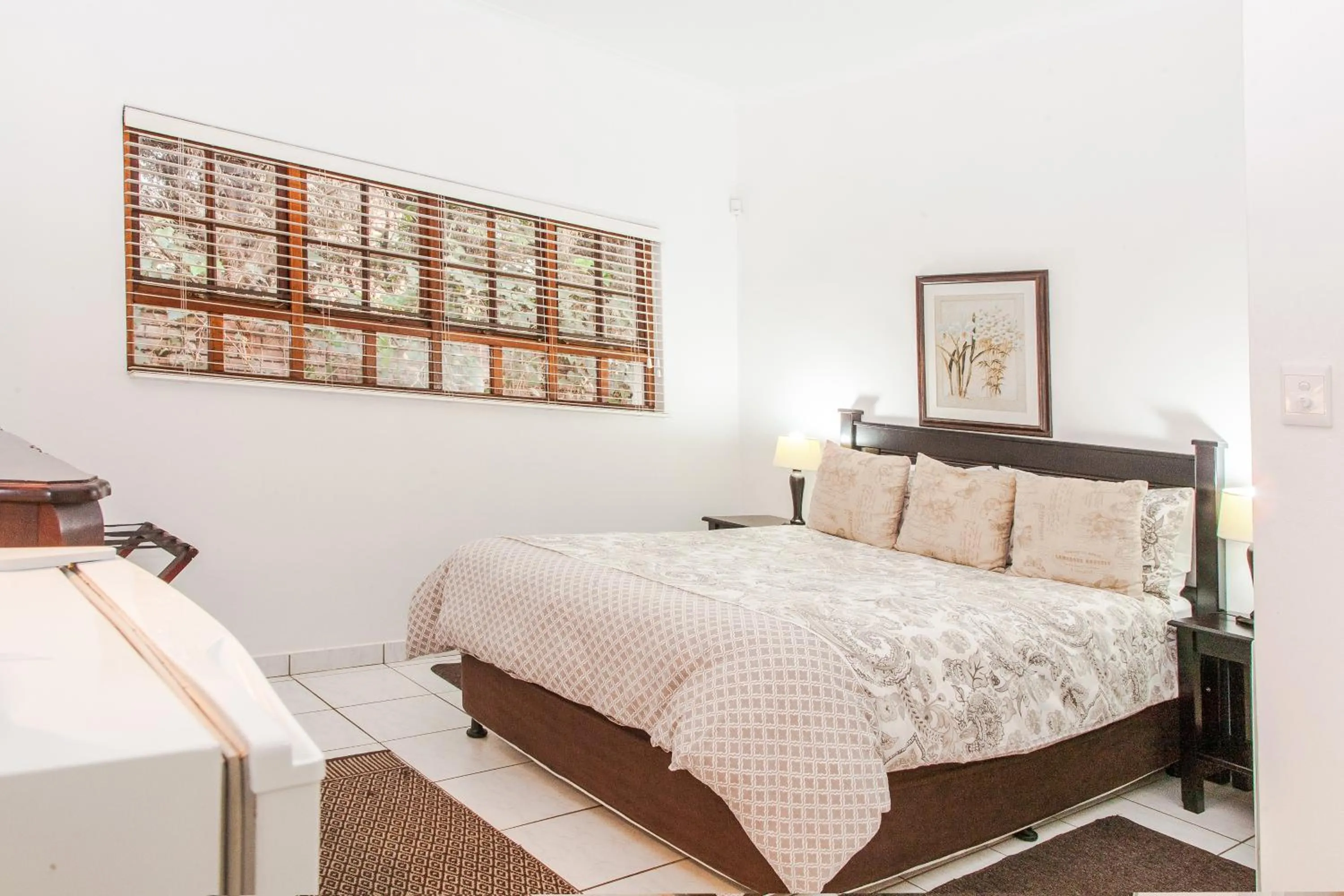 Bed in Rivendell Bed and Breakfast