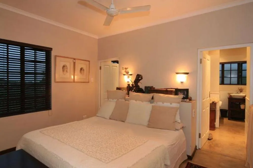 Bedroom, Bed in Rivendell Bed and Breakfast