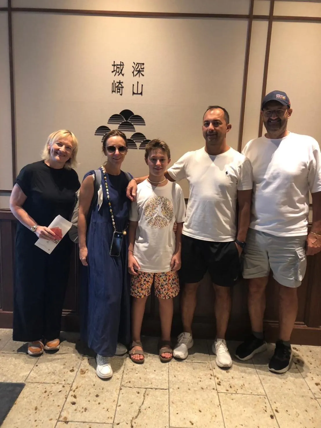 group of guests in Shinzan Kinosaki