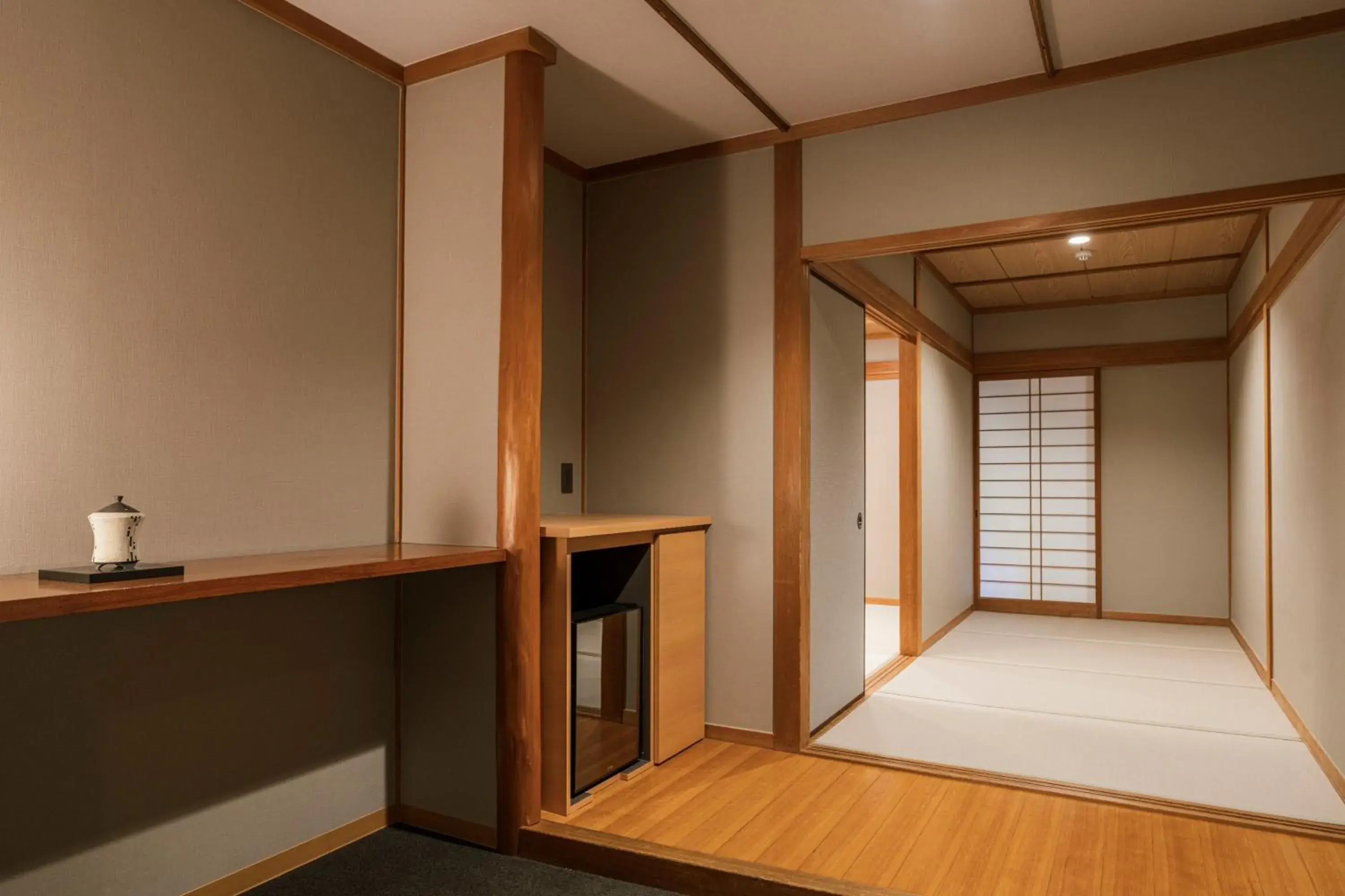 Photo of the whole room, Bed in Shinzan Kinosaki Photo of the whole room, Bed in Shinzan Kinosaki