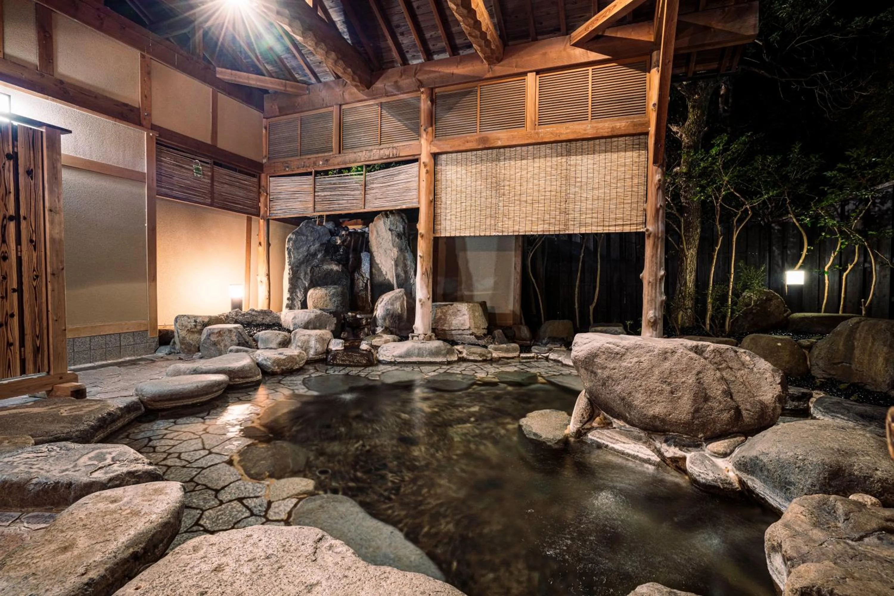 Hot Spring Bath in Shinzan Kinosaki