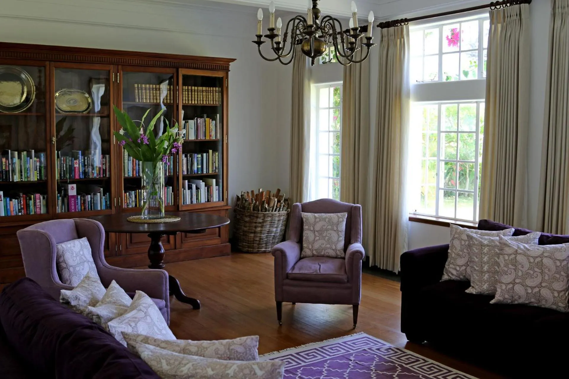 Library in The Planters House