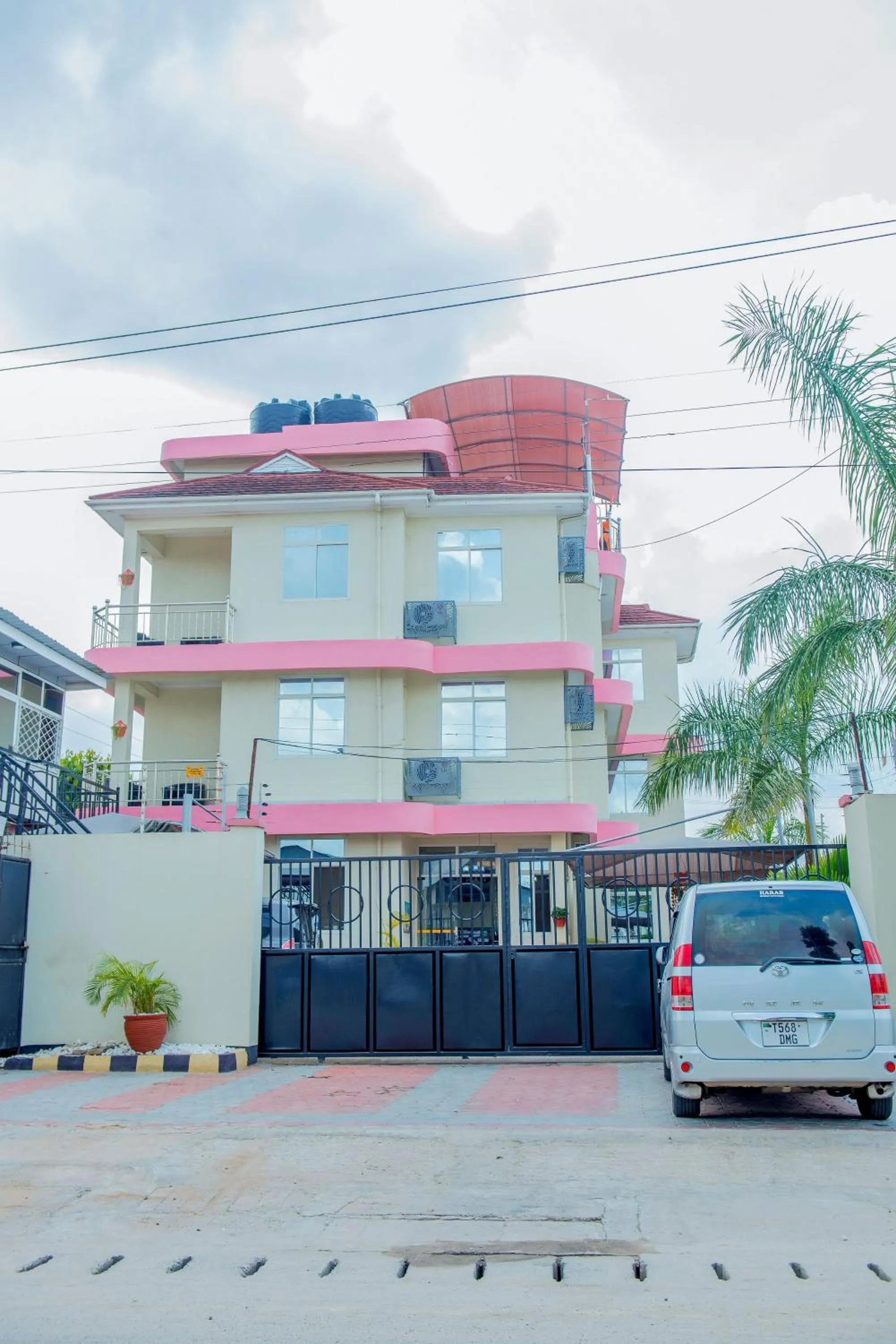 Property building in Airport Transit Lodges