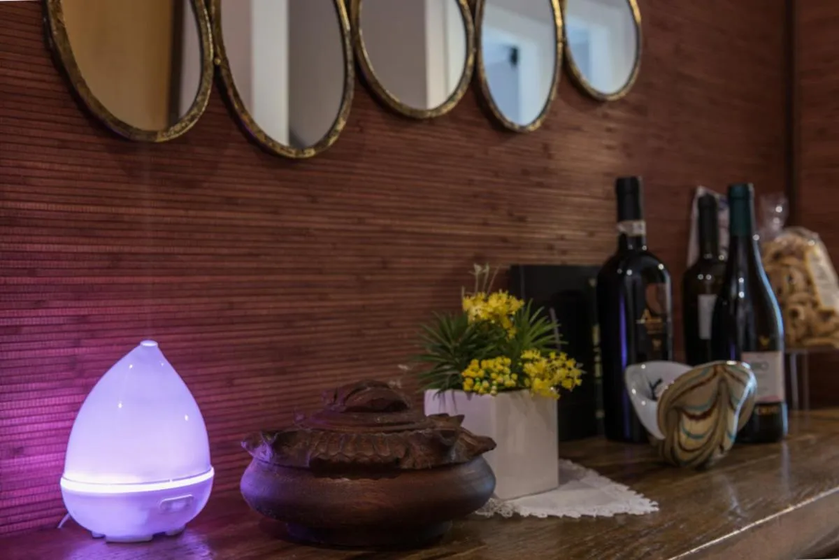 Decorative detail in KiBari B&B