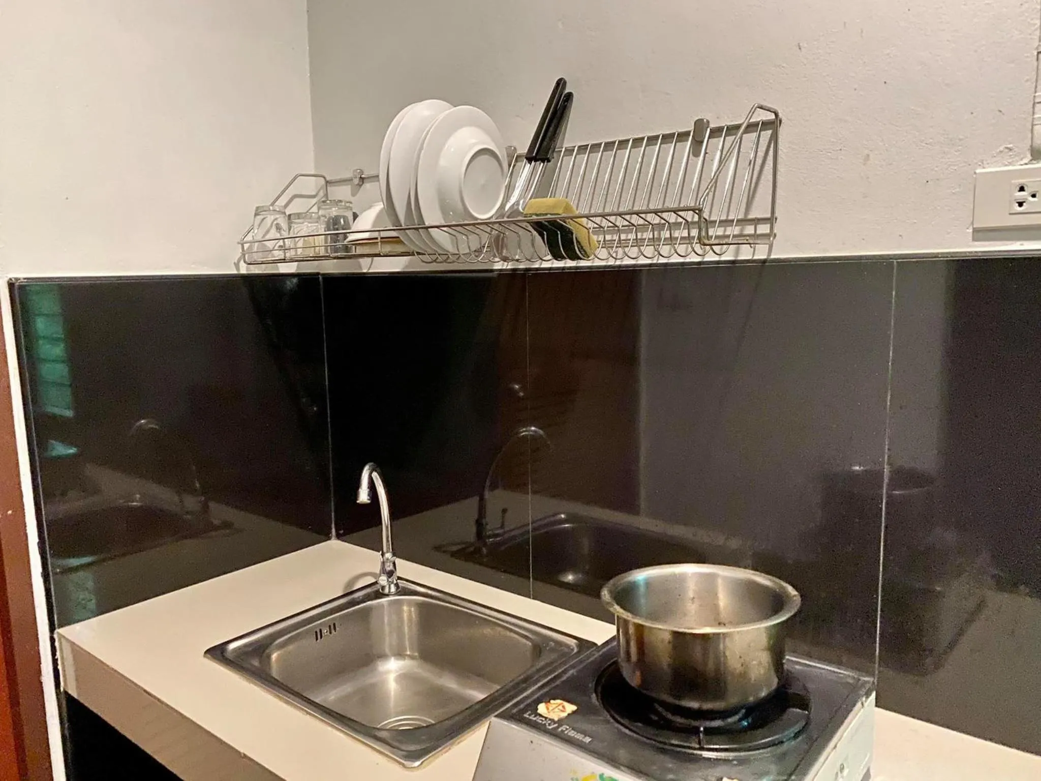 Kitchen or kitchenette in Coconut Bungalow