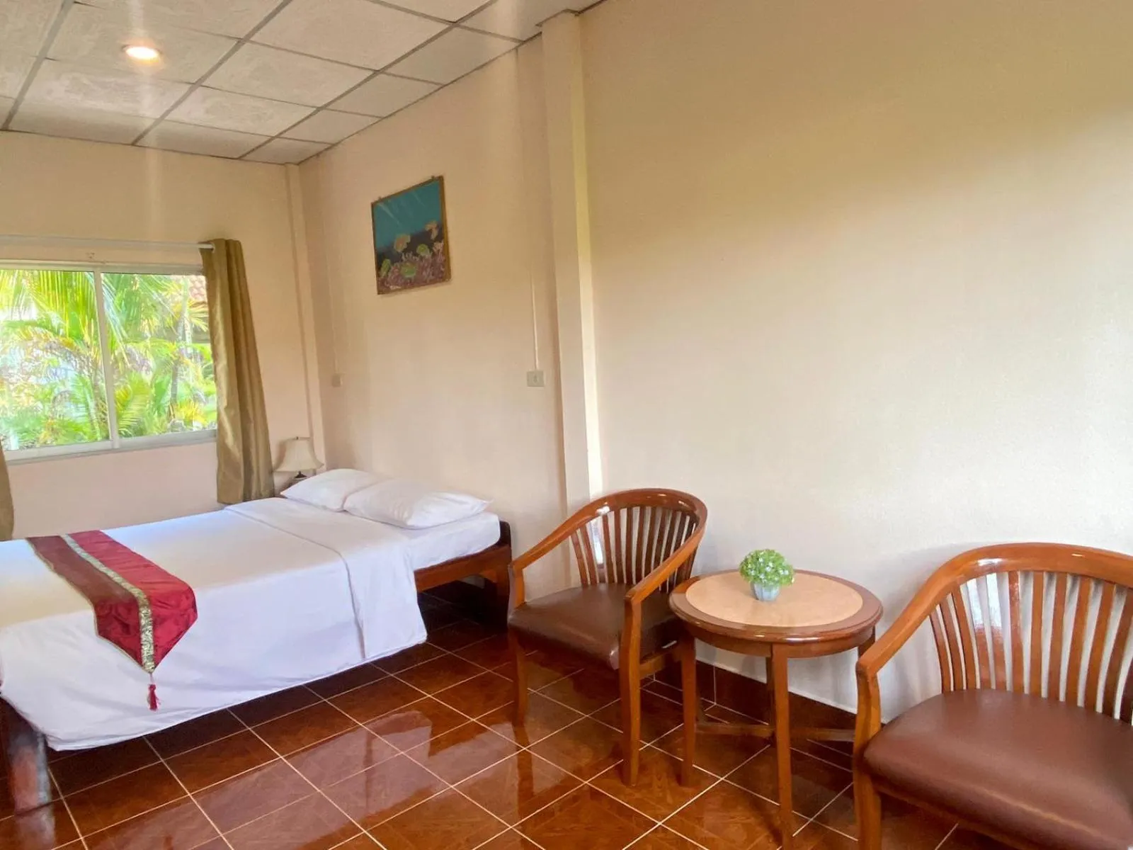 Photo of the whole room, Bed in Coconut Bungalow