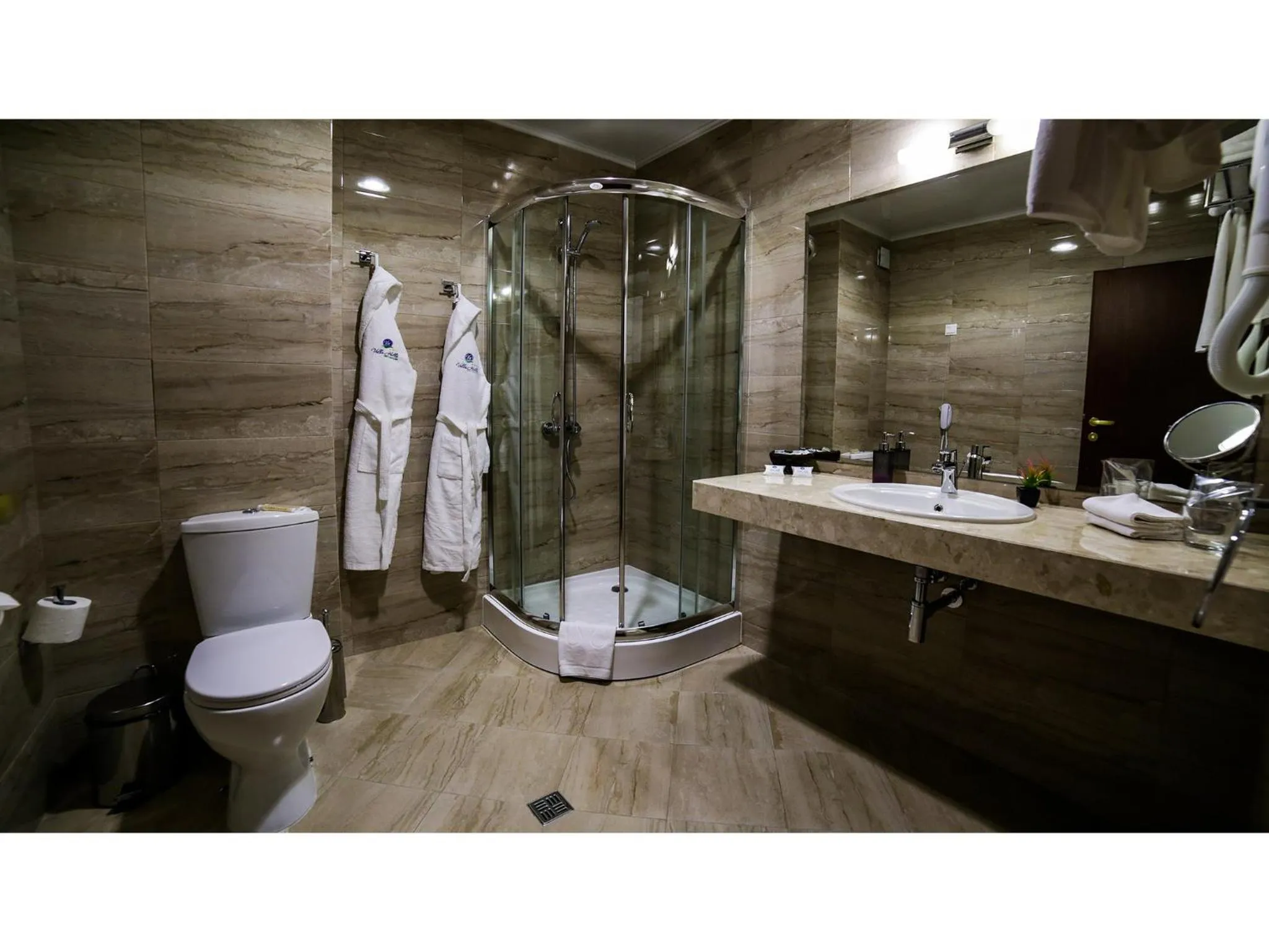 Shower in Park Hotel and SPA Vella Hills