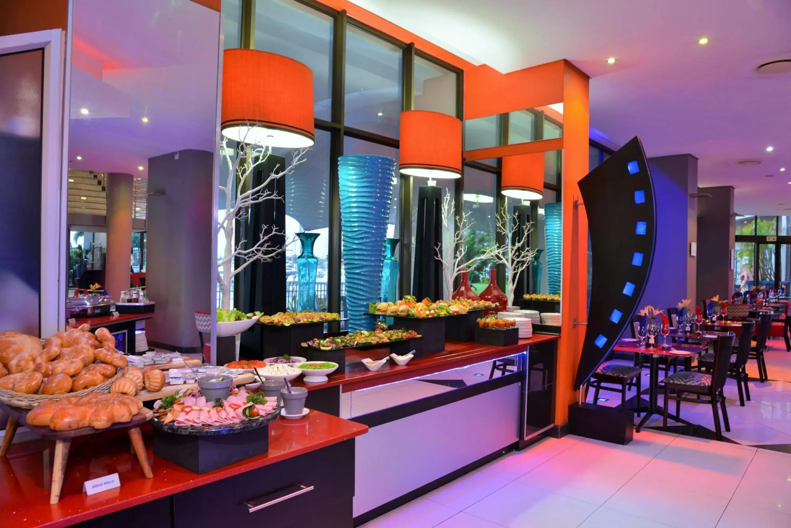 Restaurant/places to eat in BON Hotel Waterfront Richards Bay Restaurant/places to eat in BON Hotel Waterfront Richards Bay