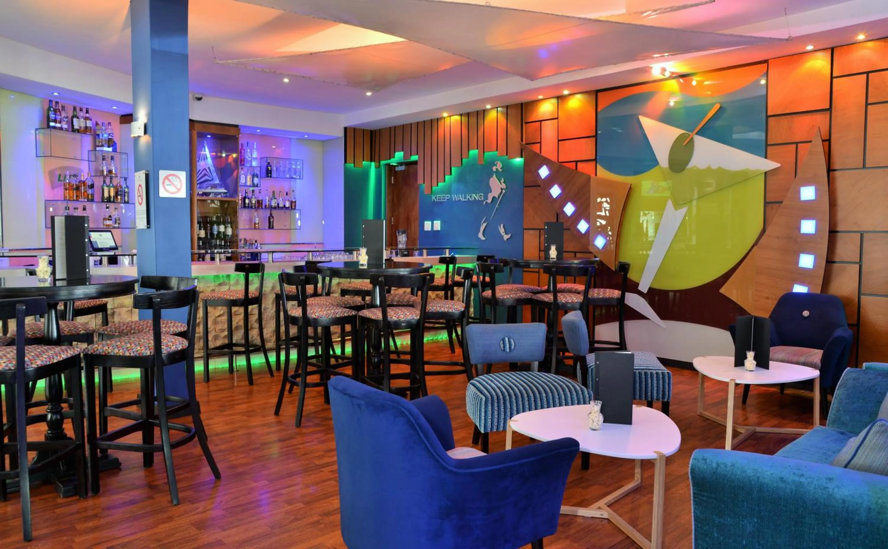 Lounge or bar in BON Hotel Waterfront Richards Bay