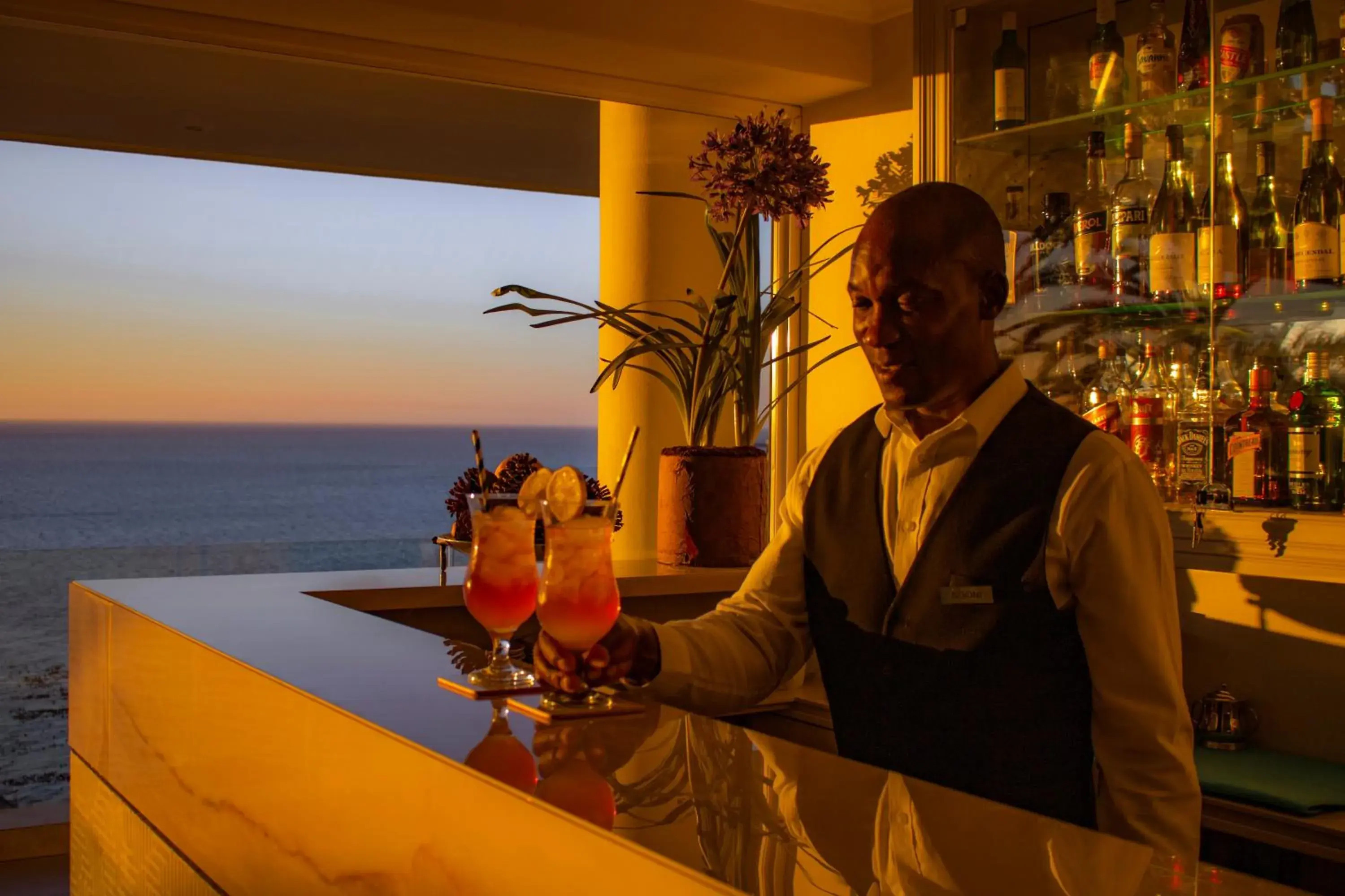 Breakfast in The Clarendon - Bantry Bay Breakfast in The Clarendon - Bantry Bay