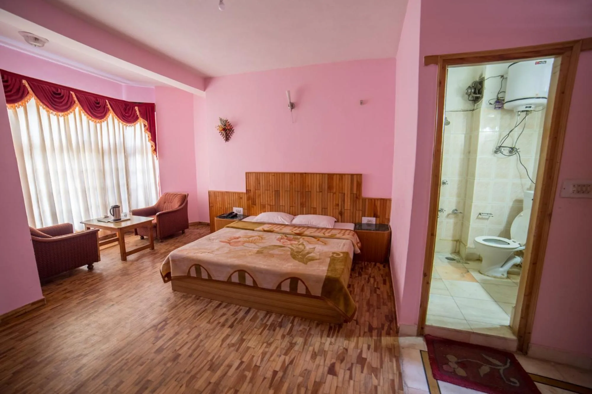 Bed in Hotel Satkar Residency - Riverside Old Manali