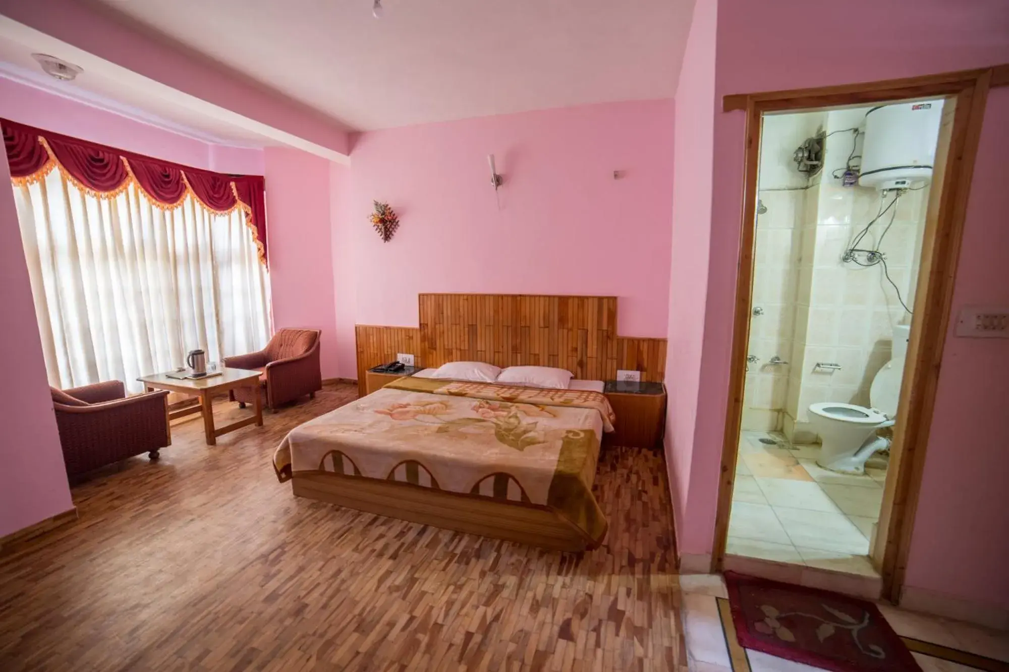 Bed in Hotel Satkar Residency - Riverside Old Manali Bed in Hotel Satkar Residency - Riverside Old Manali