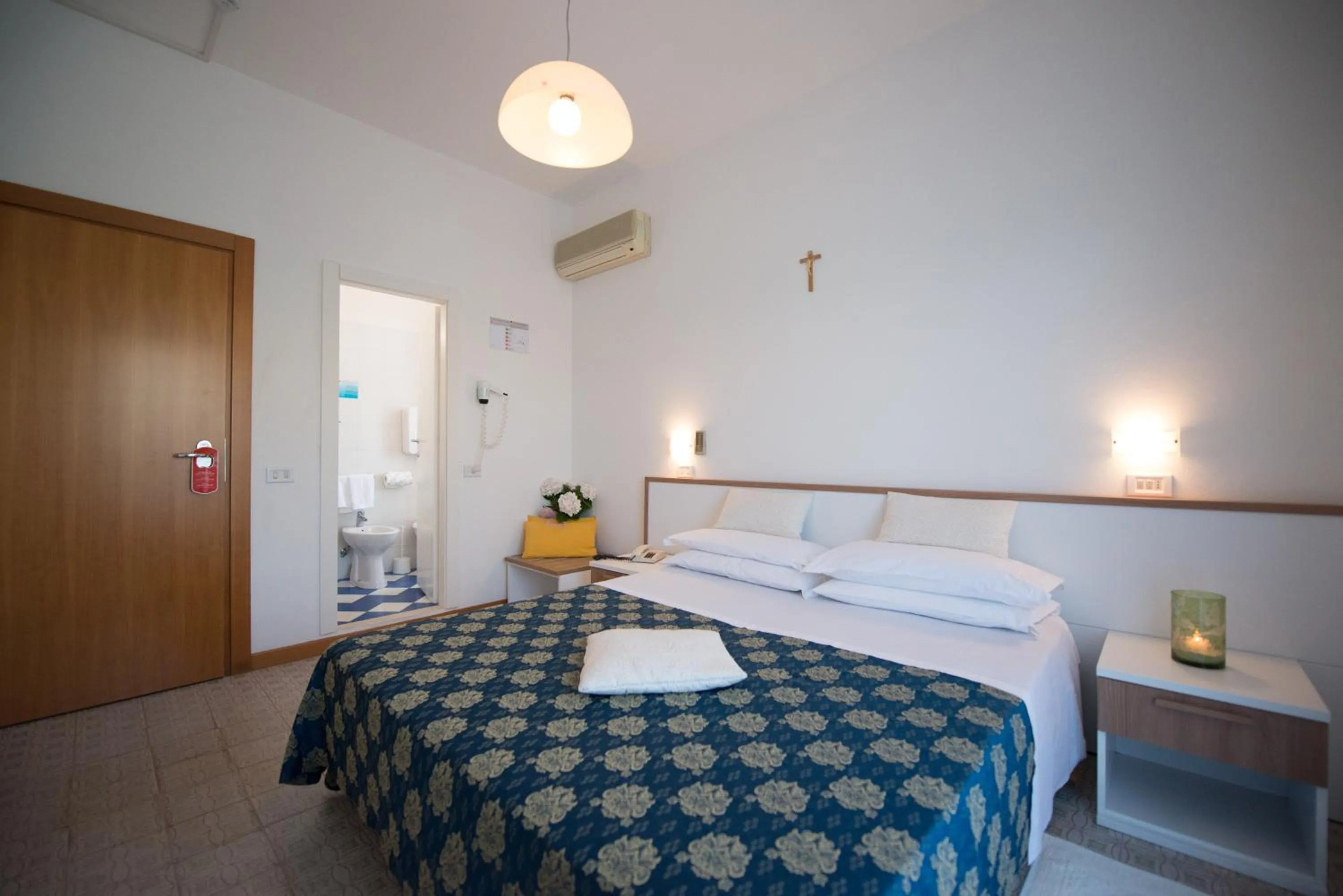 Photo of the whole room, Bed in Hotel Lem-Casadei