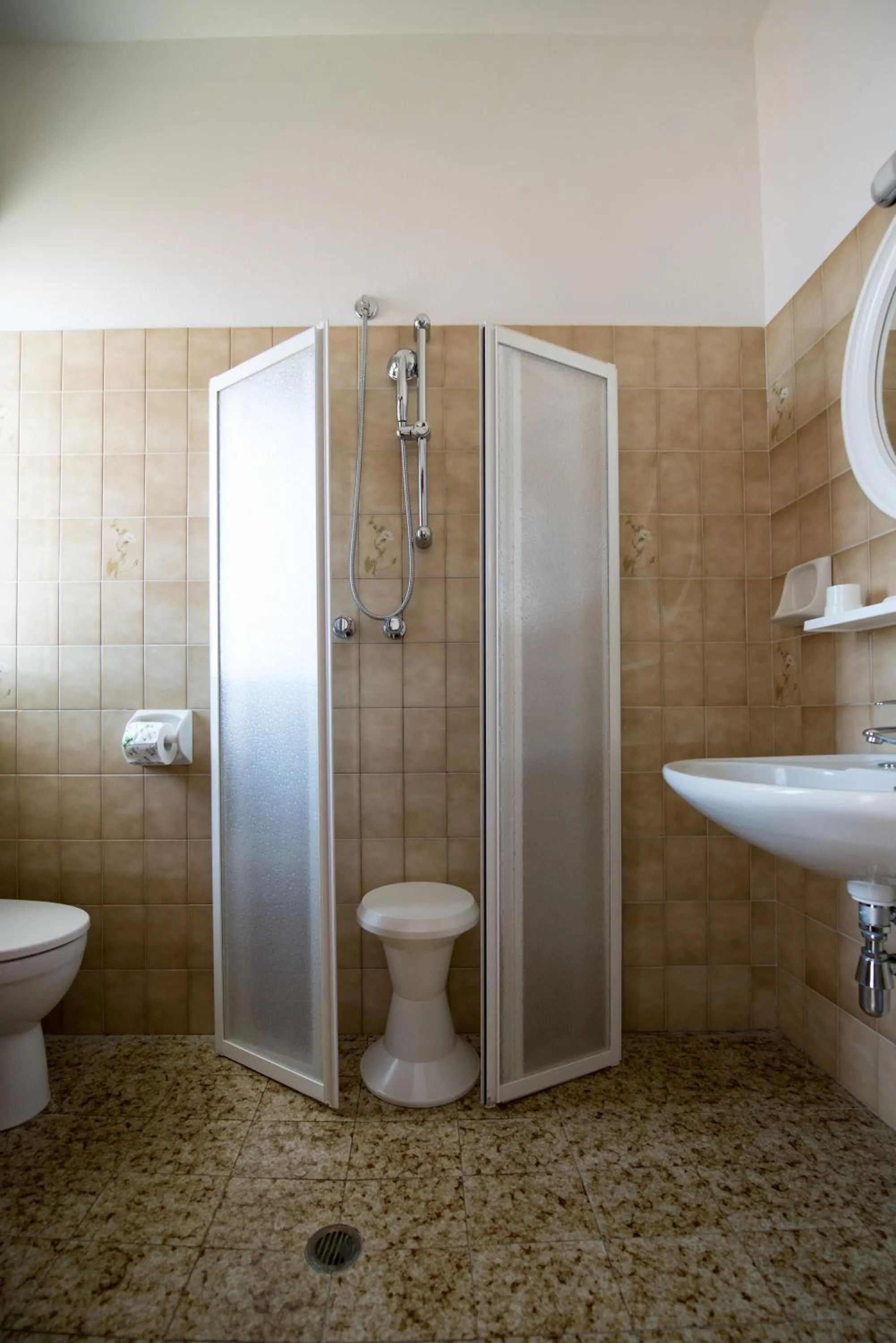Bathroom in Hotel Lem-Casadei
