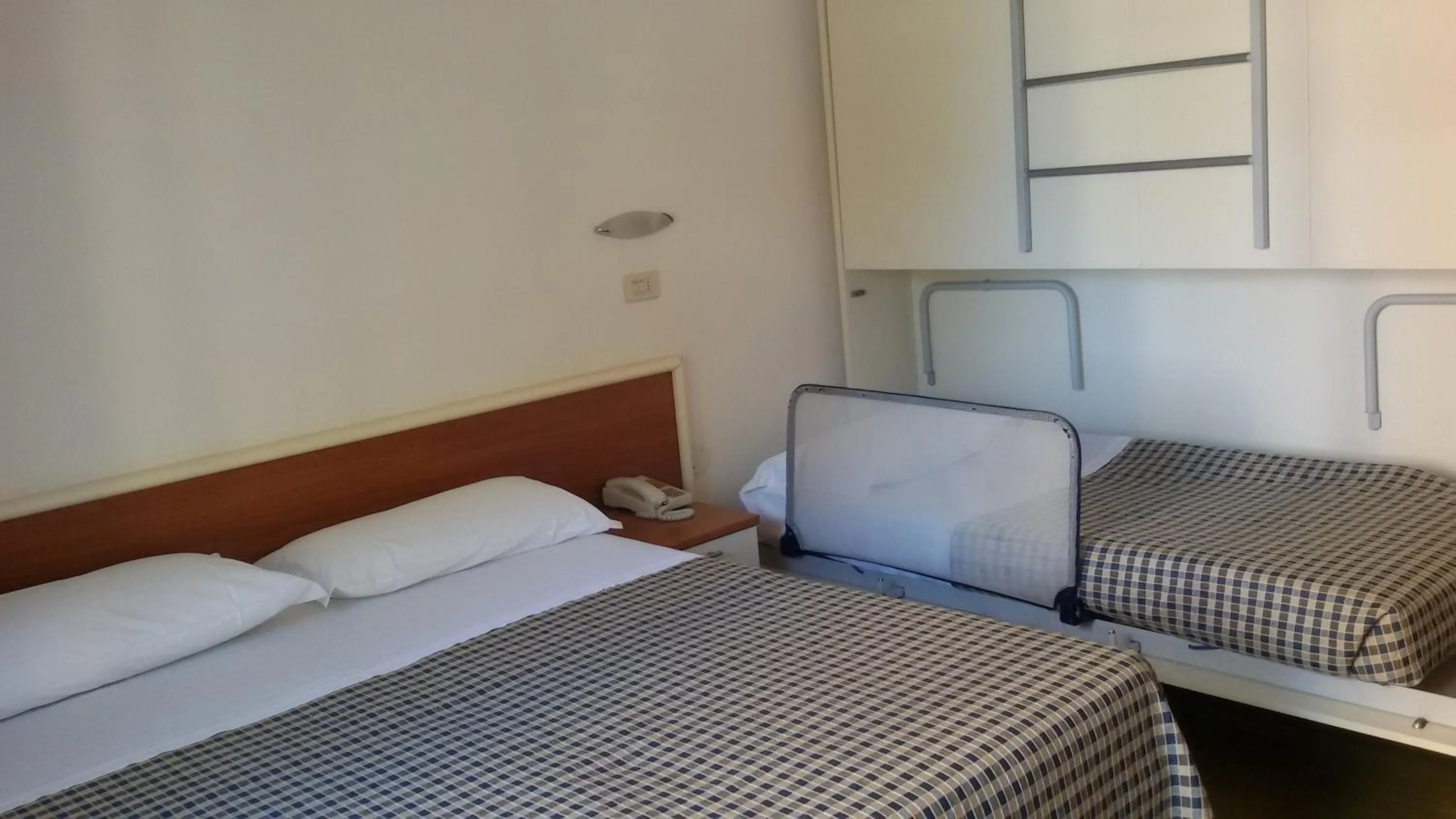 Bedroom, Bed in Hotel Lem-Casadei