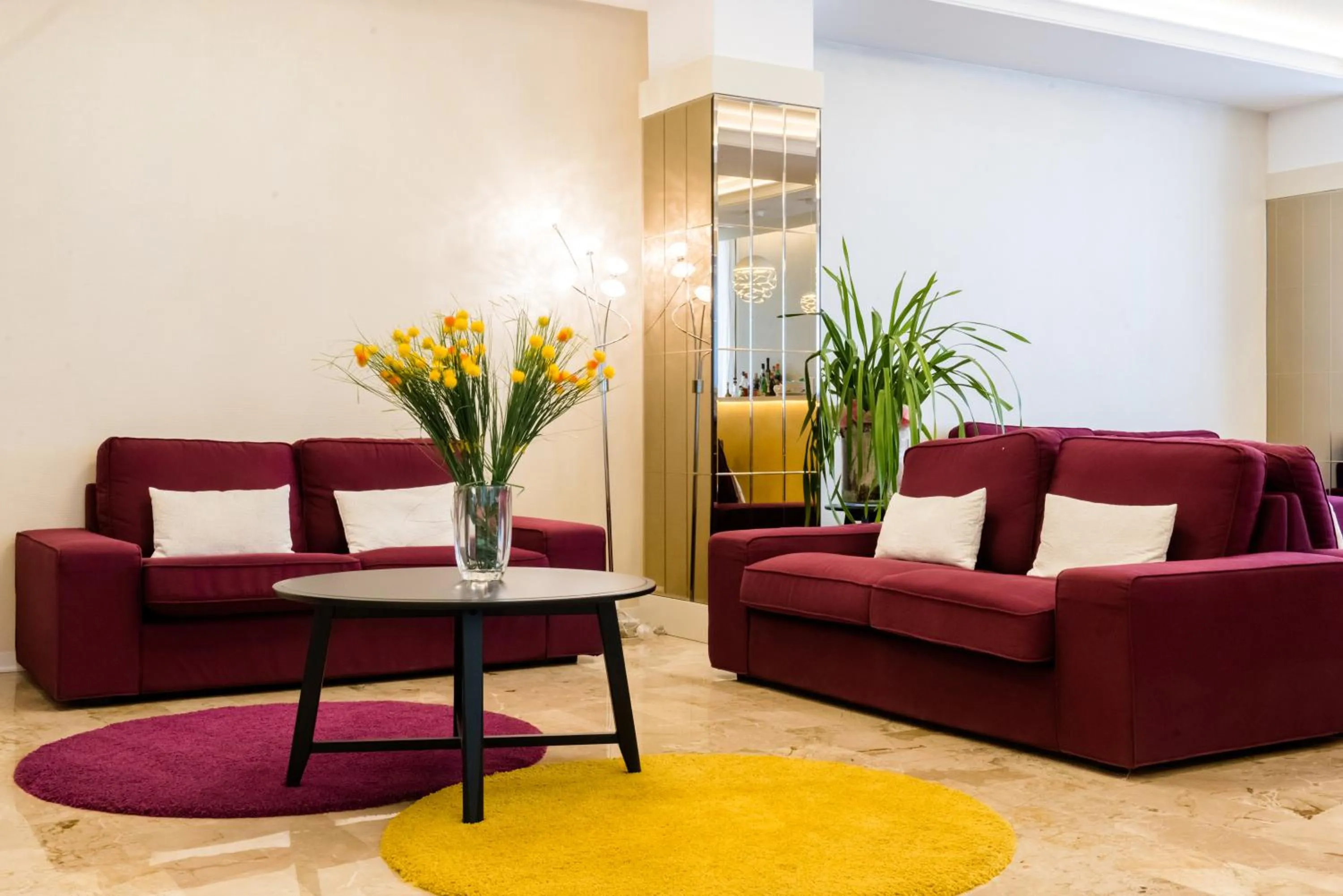 Communal lounge/ TV room in Hotel Lem-Casadei