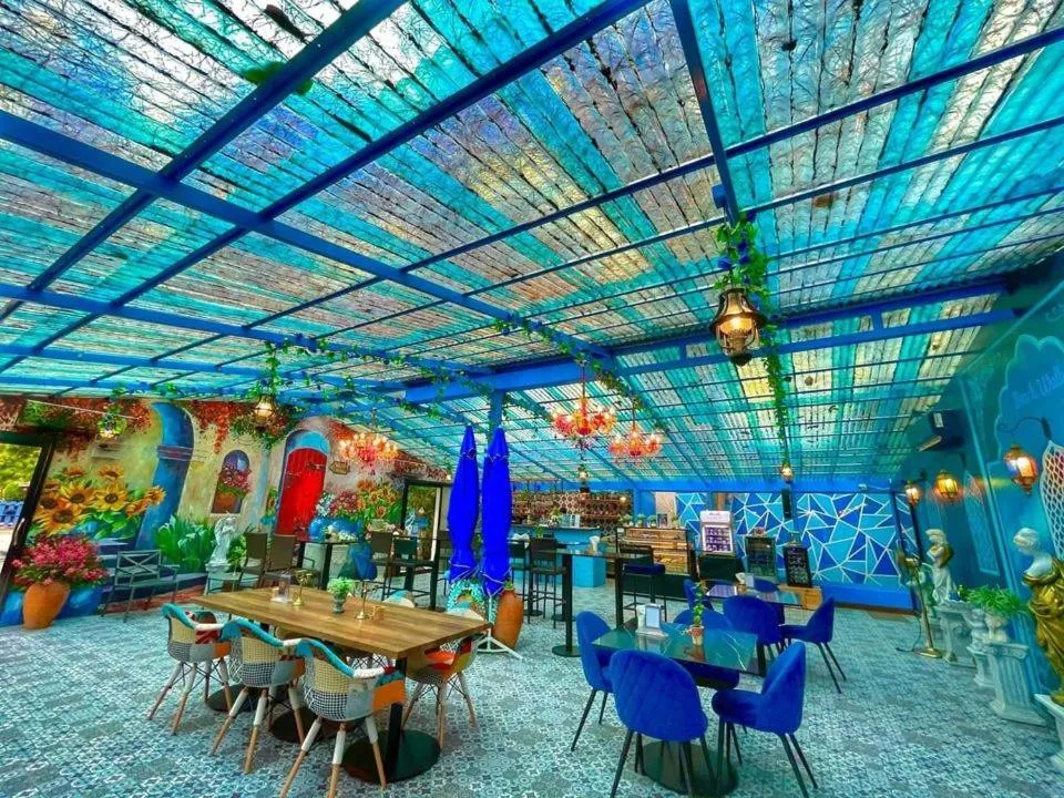 Food and drinks in Beach Walk Boutique Resort