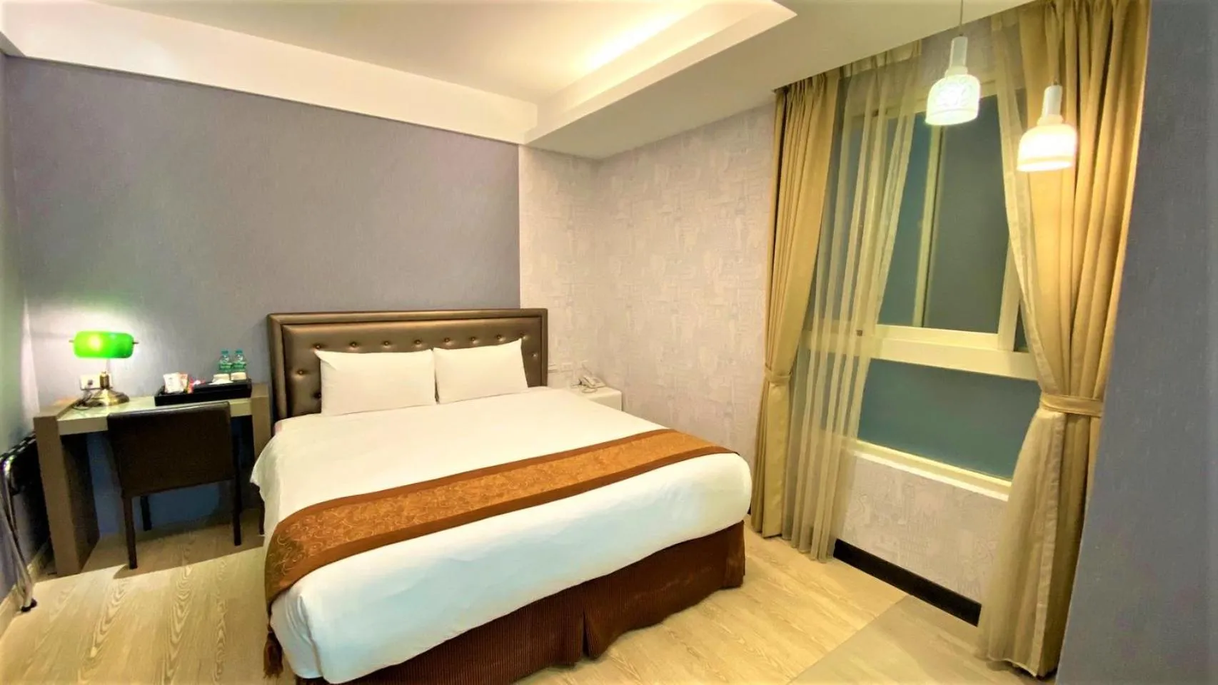 Bed in Taitung Z. Hotel