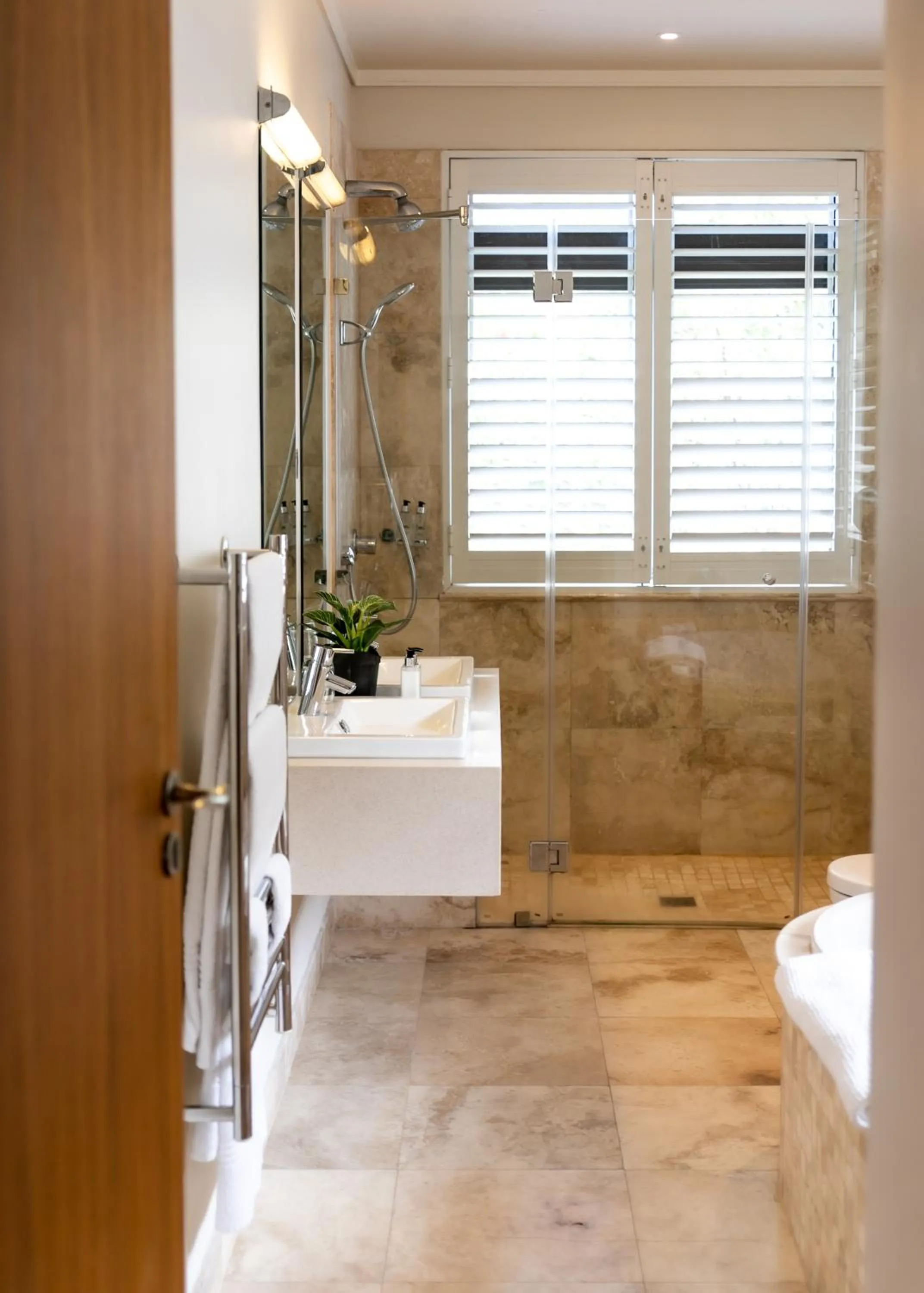 Bathroom in Selkirk House