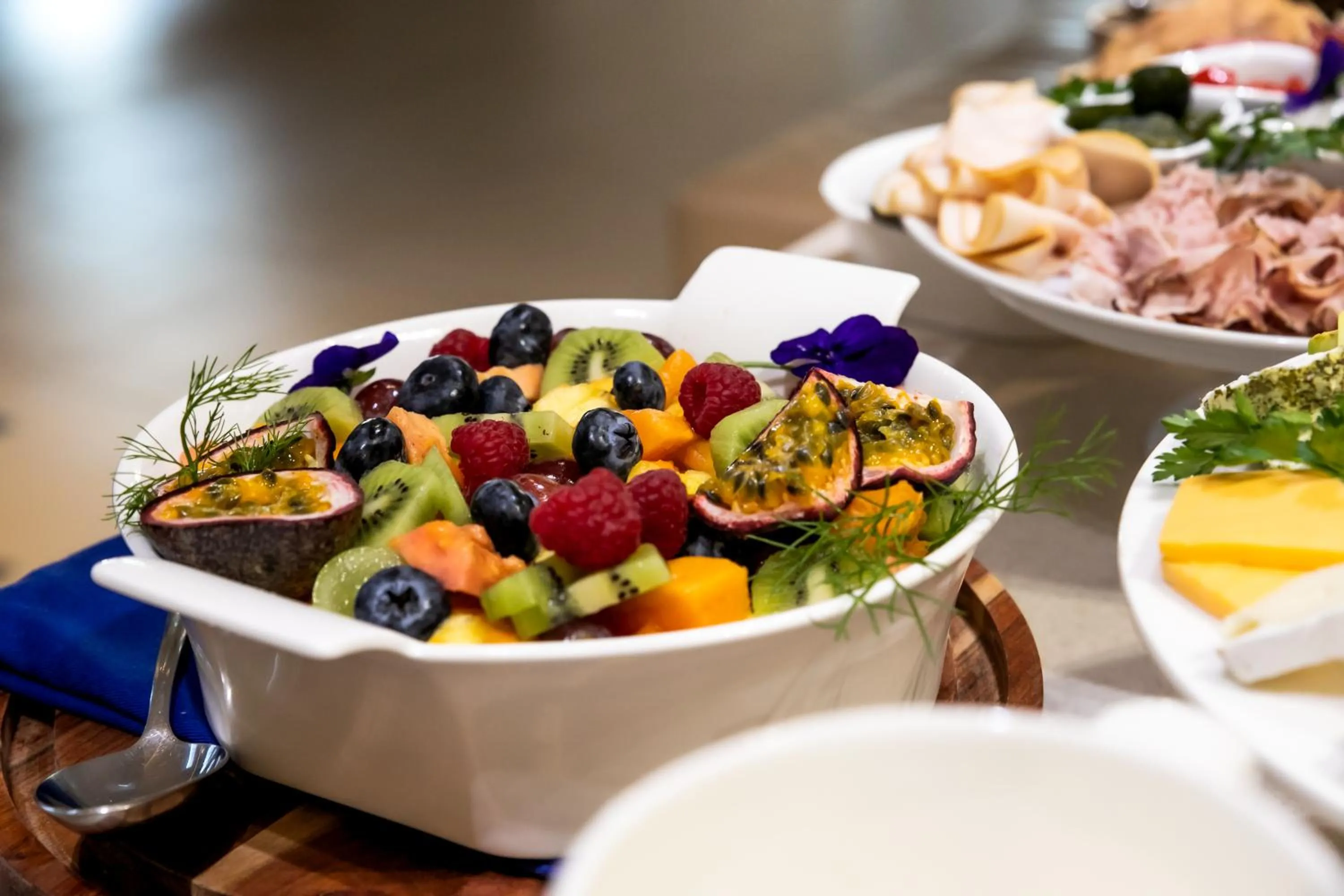 Buffet breakfast in Selkirk House