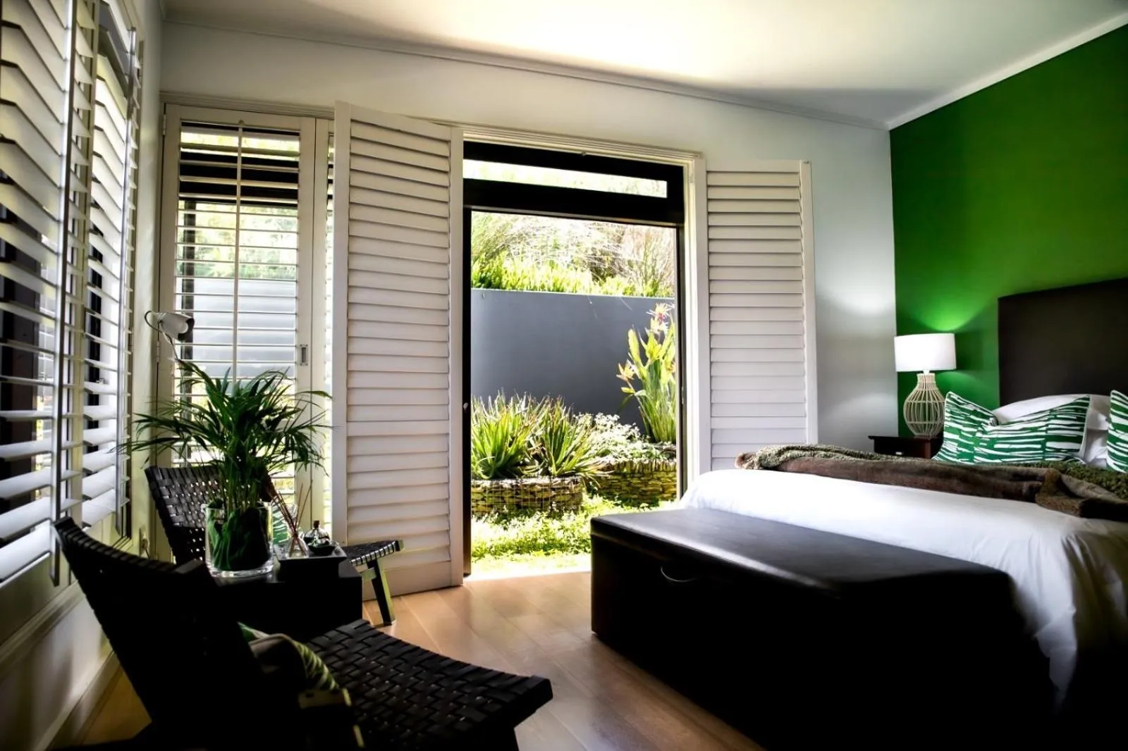 Photo of the whole room, Bed in Selkirk House