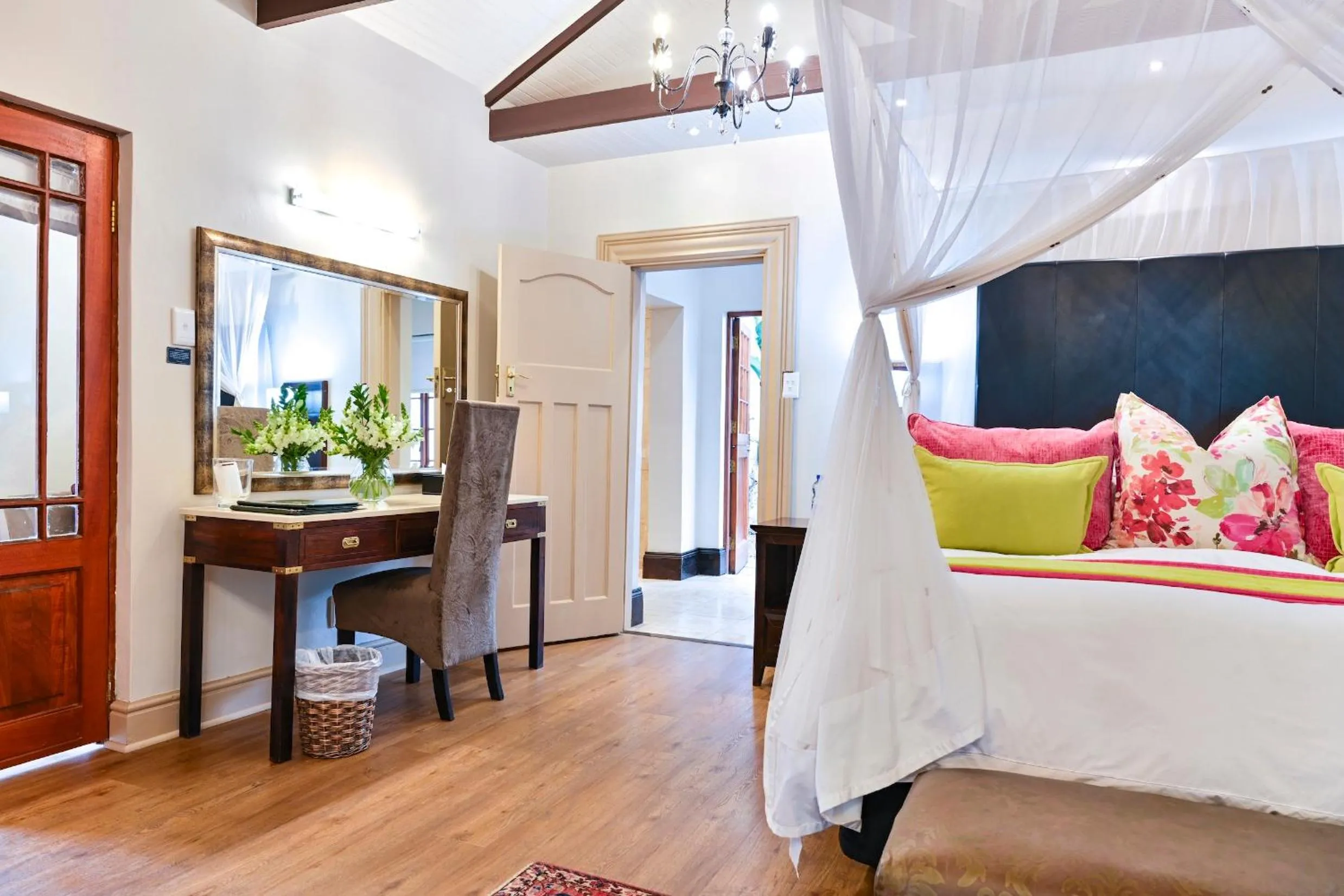 Living room in Woodall Country House and Spa