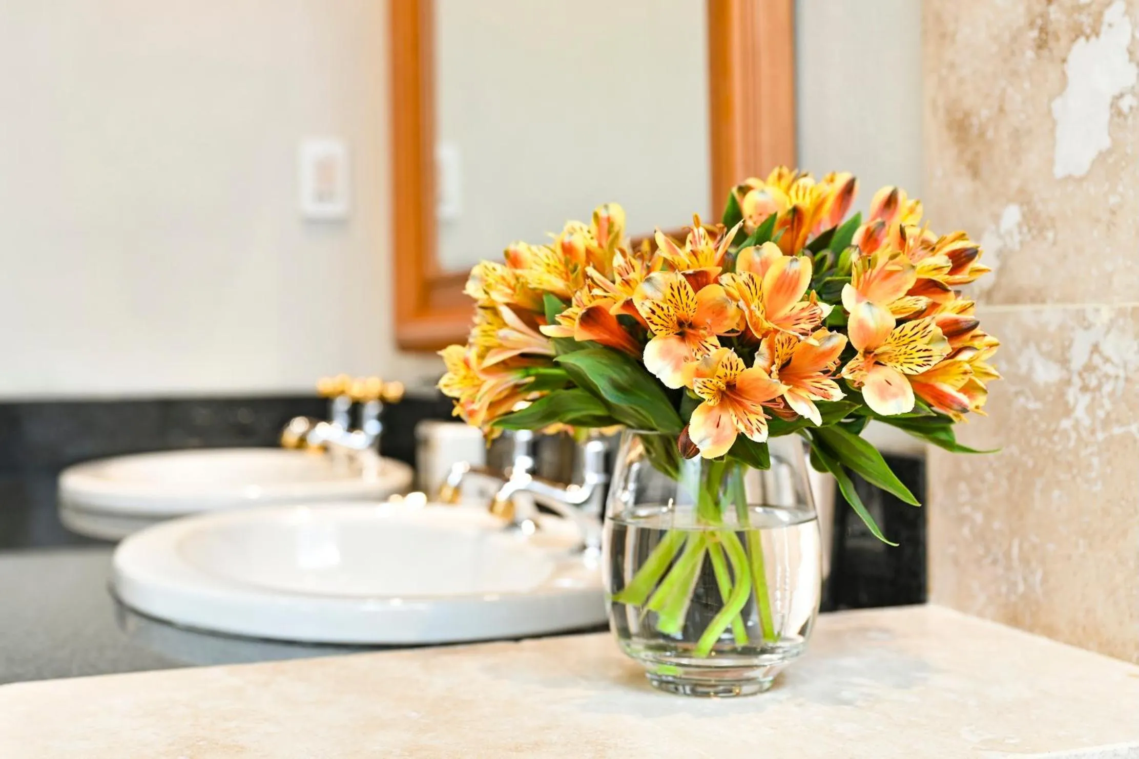 Bathroom in Woodall Country House and Spa