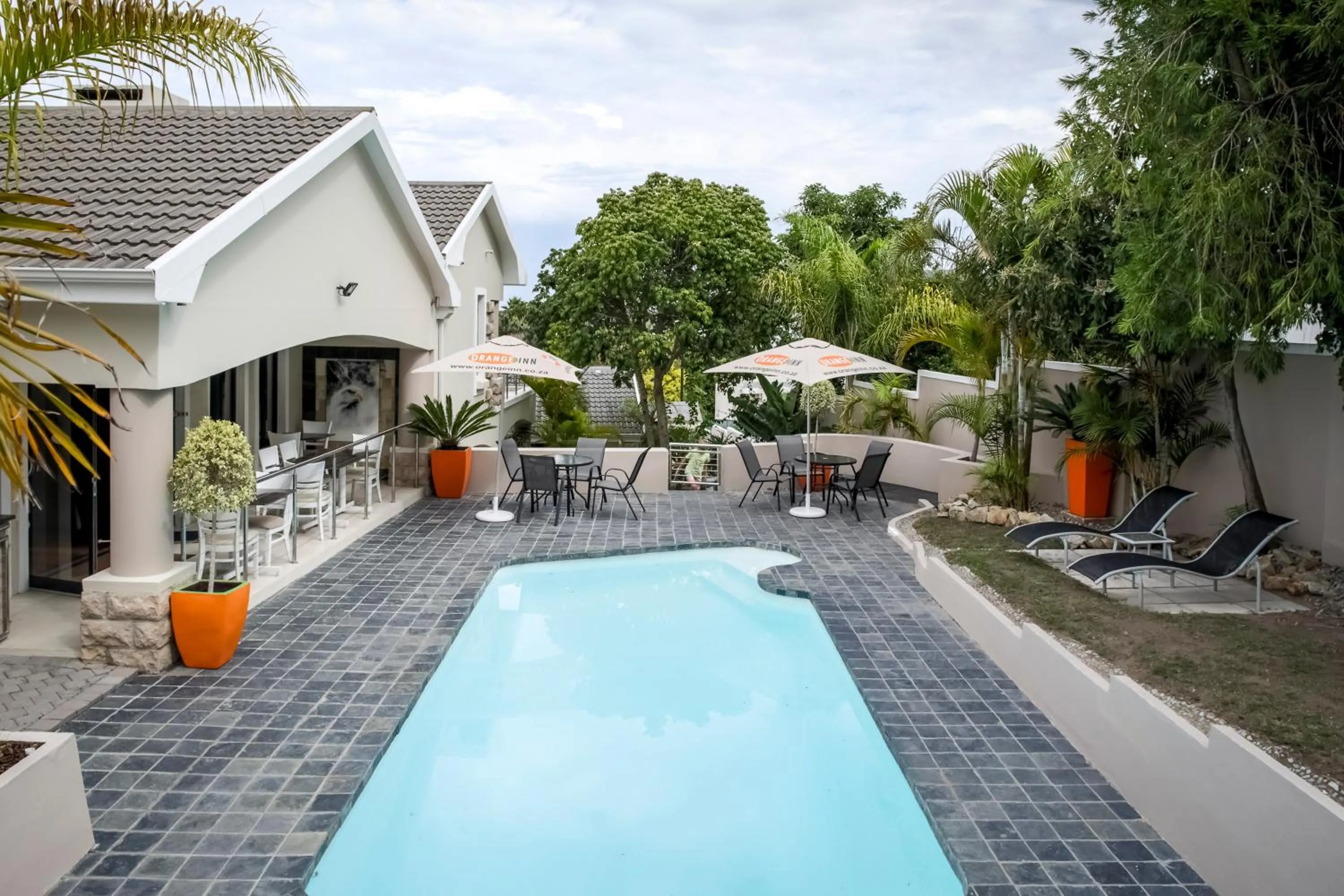 Patio in Orange Inn Knysna