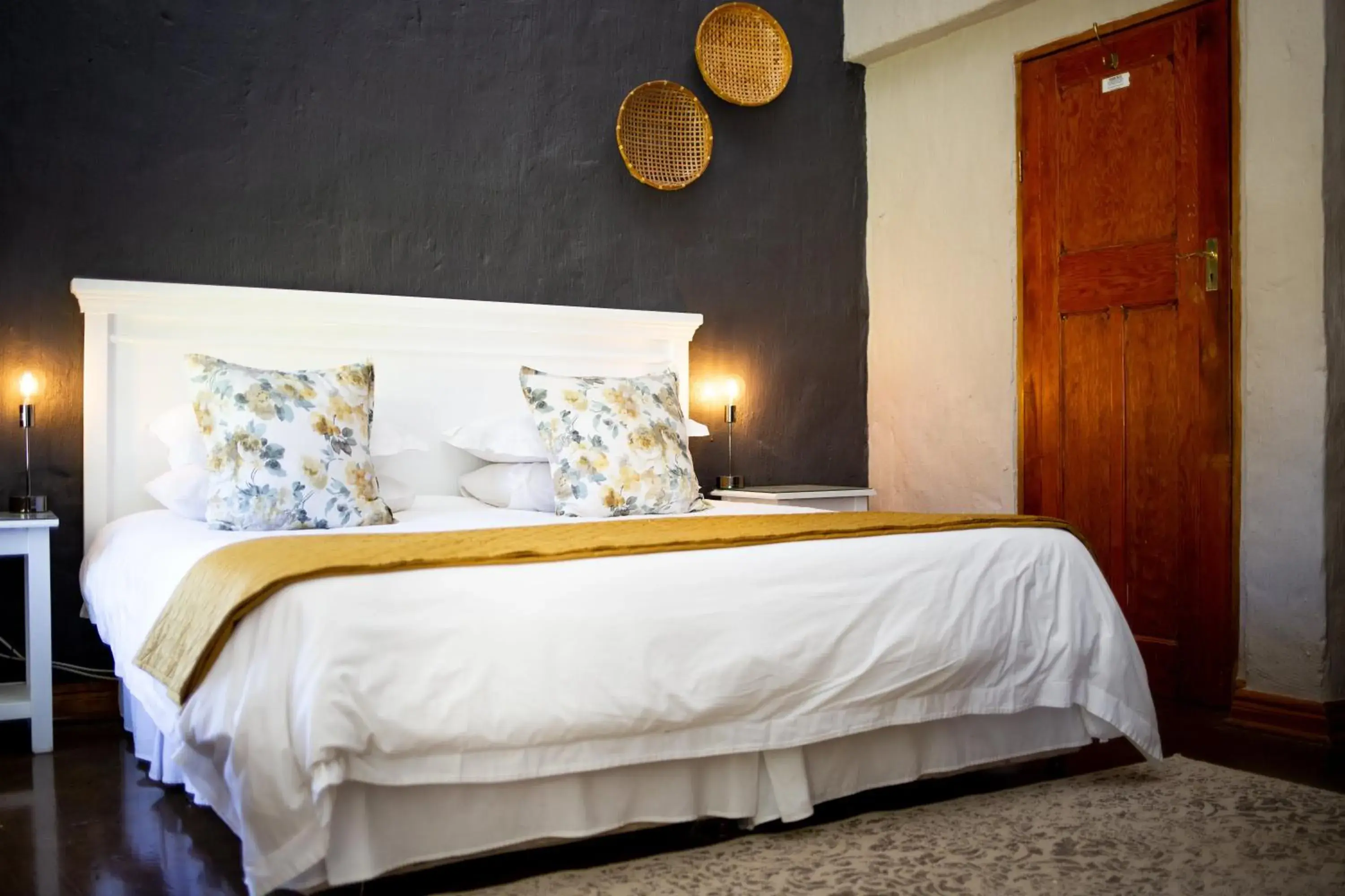 Standard Double Room - single occupancy in Mont d'Or Monte Bello Estate Standard Double Room - single occupancy in Mont d'Or Monte Bello Estate