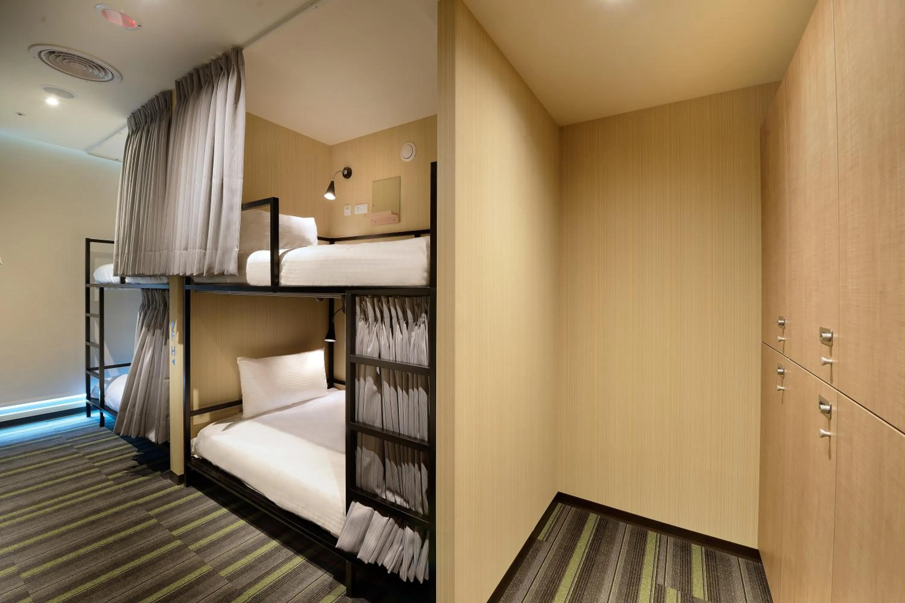 Photo of the whole room, Bed in Park City Inn & Hostel