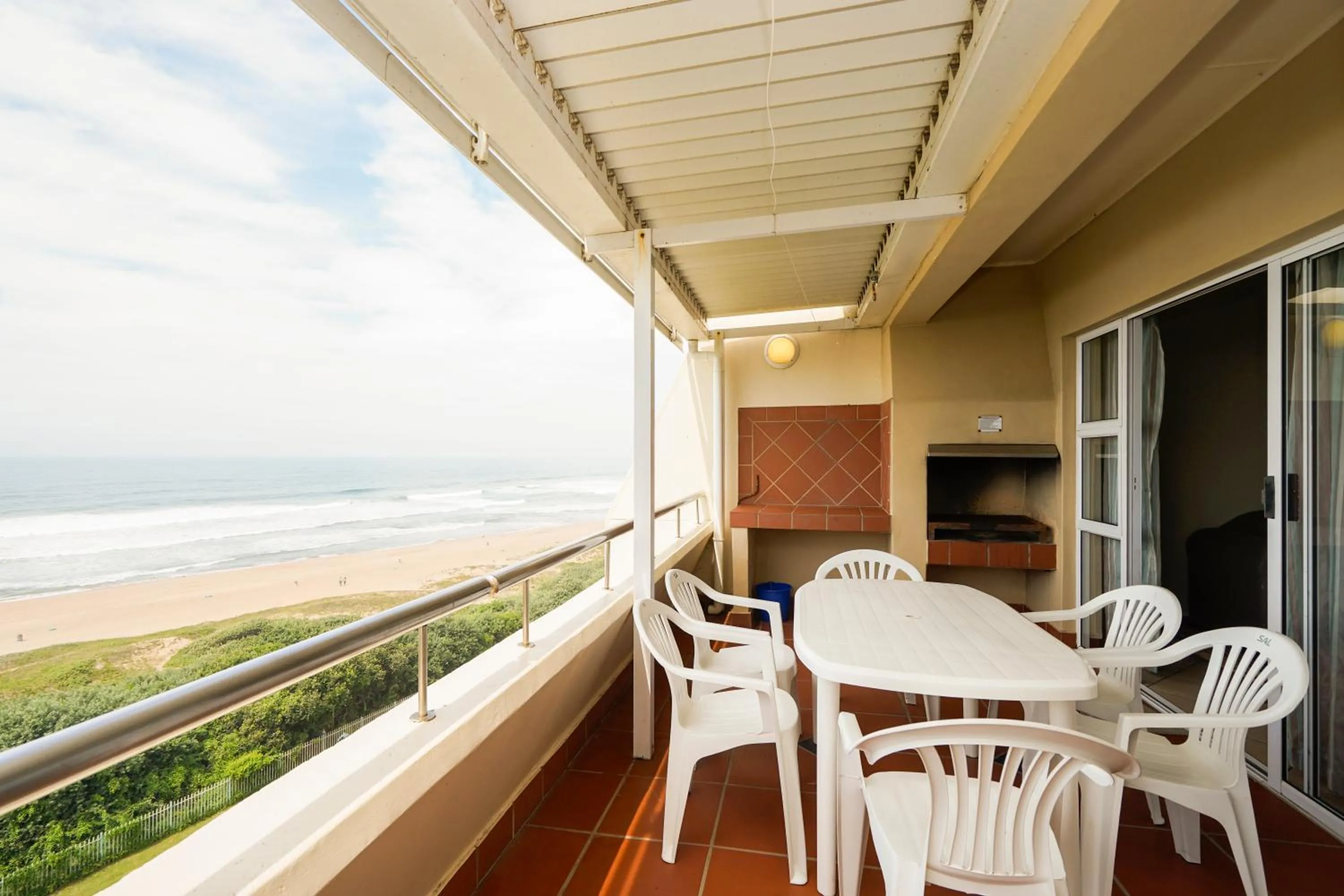 Beachfront Apartments @ Amanzimtoti