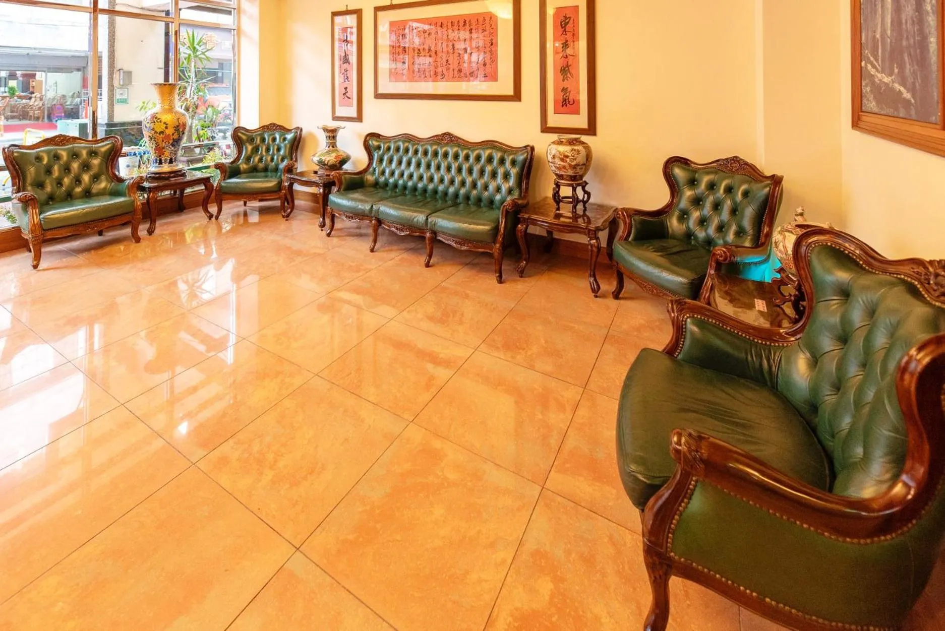 Lobby or reception in East Commercial Affairs Hotel