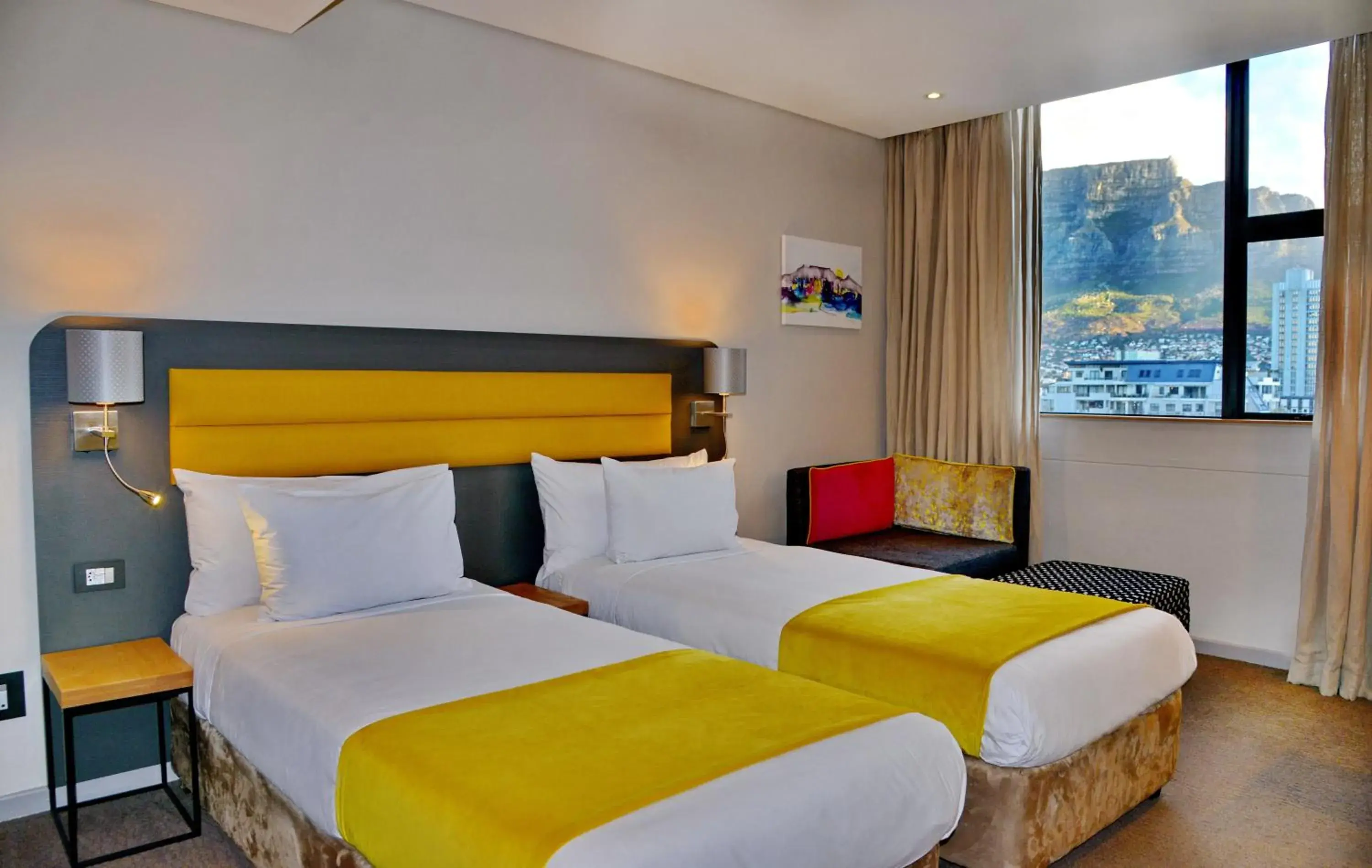 Bedroom, Bed in Cresta Grande Cape Town Bedroom, Bed in Cresta Grande Cape Town