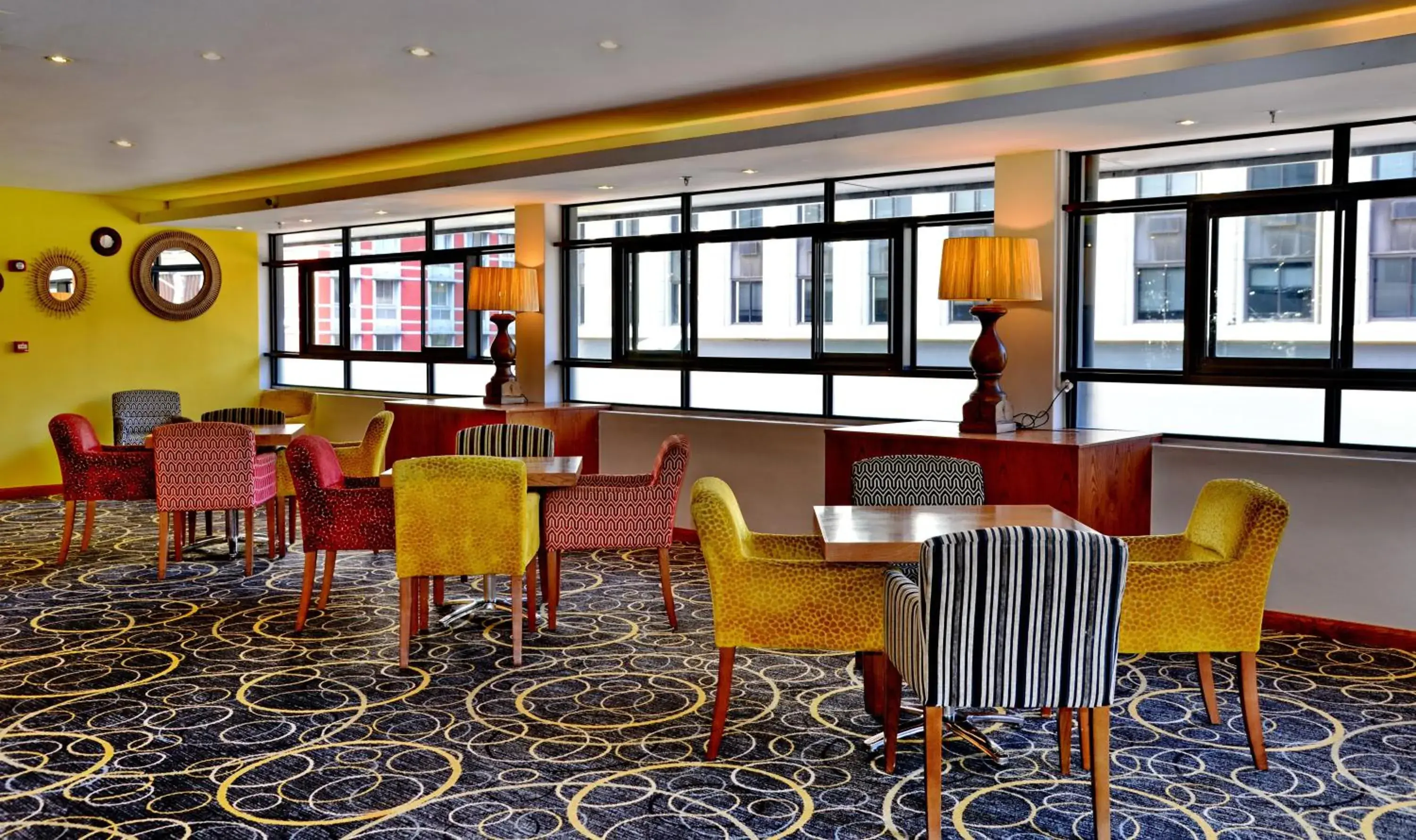 Lounge or bar in Cresta Grande Cape Town Lounge or bar in Cresta Grande Cape Town