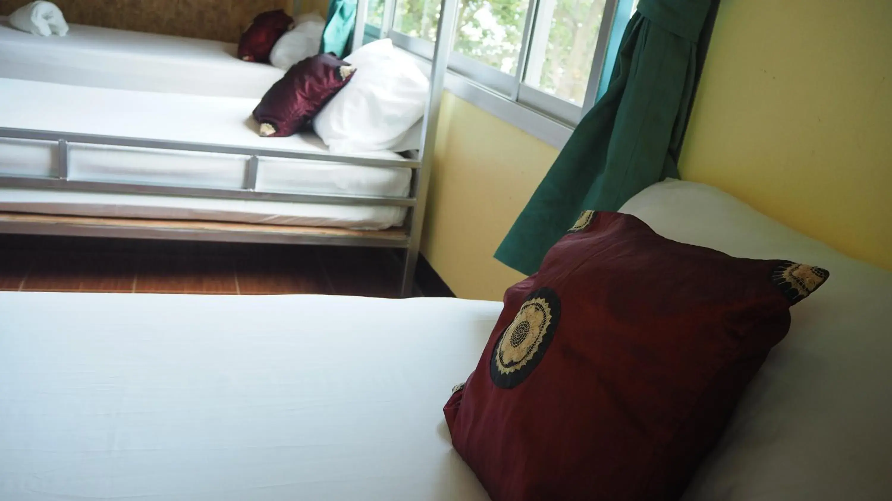 bunk bed in Chaokoh Phi Phi Hostel bunk bed in Chaokoh Phi Phi Hostel