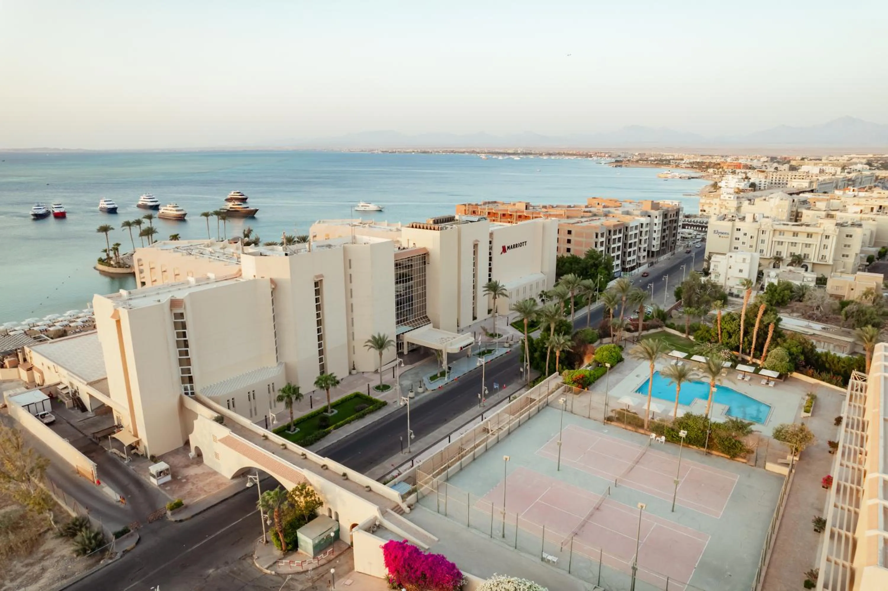 Property building in Hurghada Marriott Beach Resort