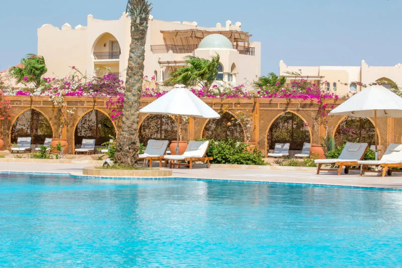 Pool view in Kempinski Hotel Soma Bay